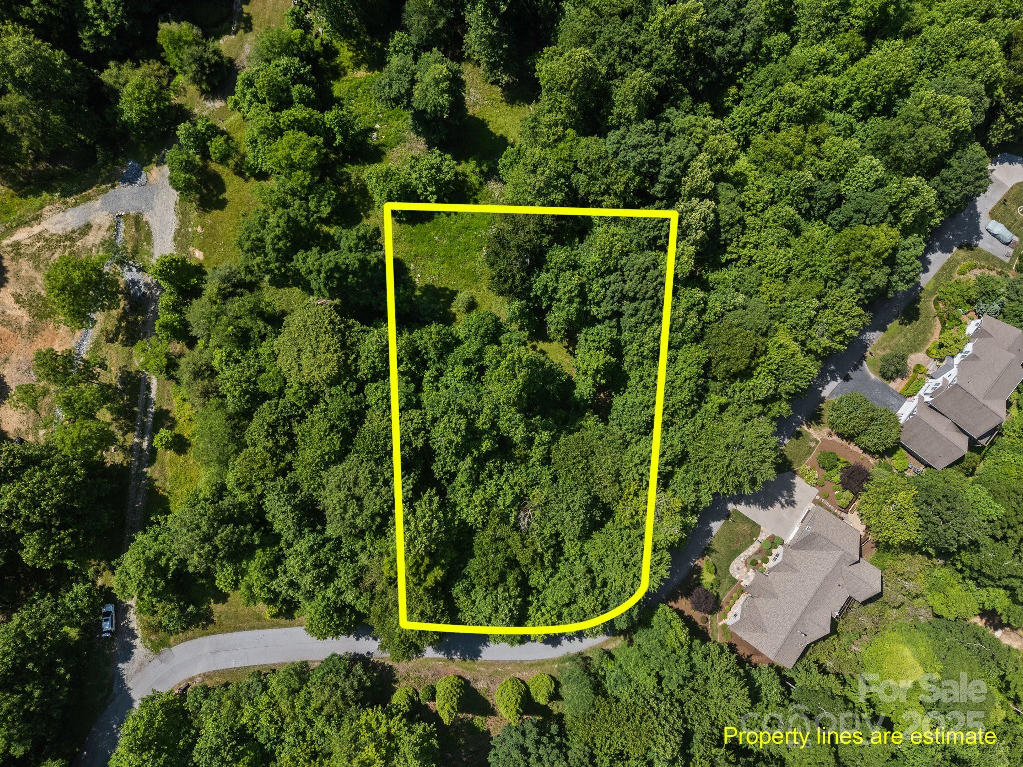 Lot at 1063 Somersby Parkway, Hendersonville, photo 2 of 16