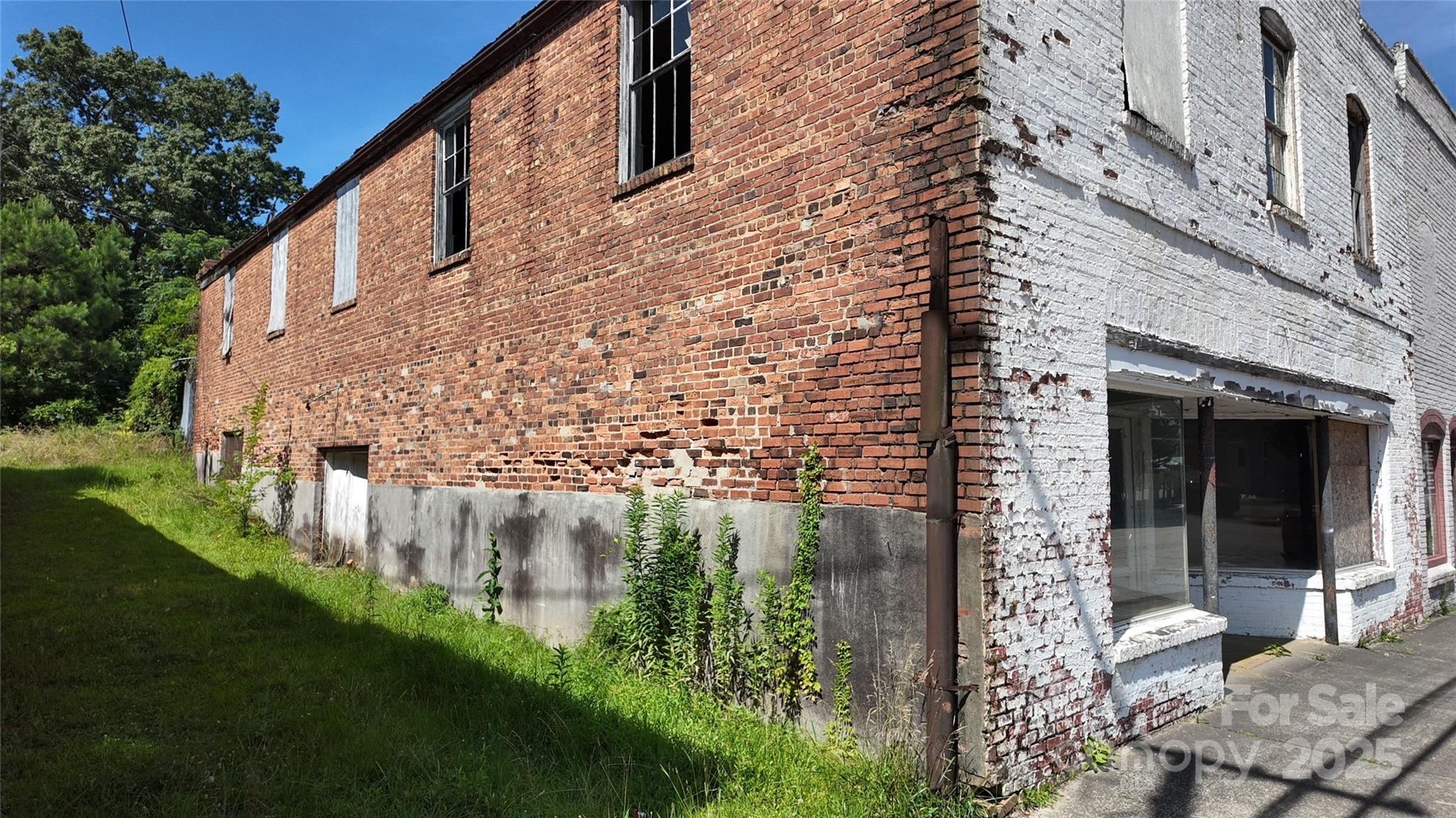 Retail at 314 Dearborn Street, Great Falls, photo 7 of 7