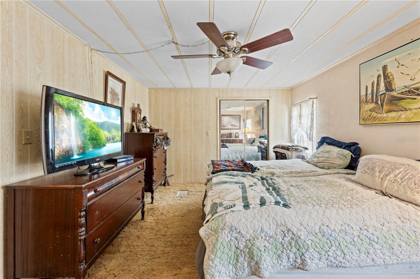 Manufactured Home at 7373 FALL ST, BROOKSVILLE, photo 11 of 26