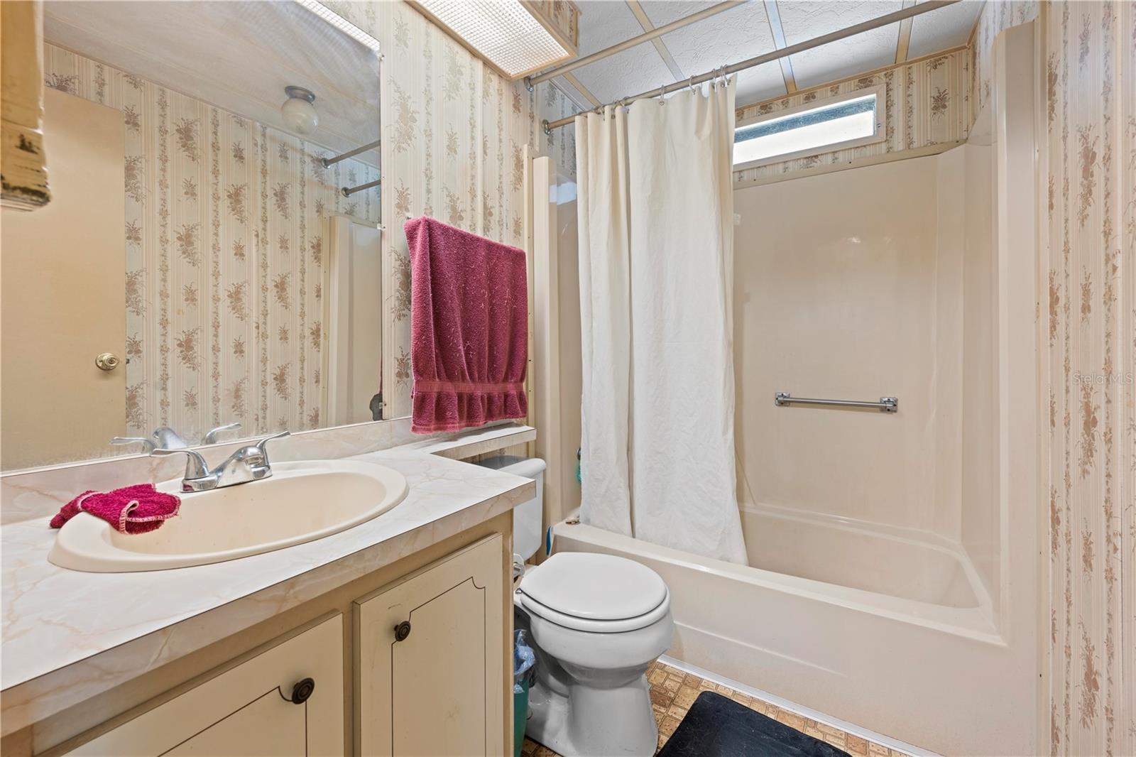 Manufactured Home at 7373 FALL ST, BROOKSVILLE, photo 16 of 26