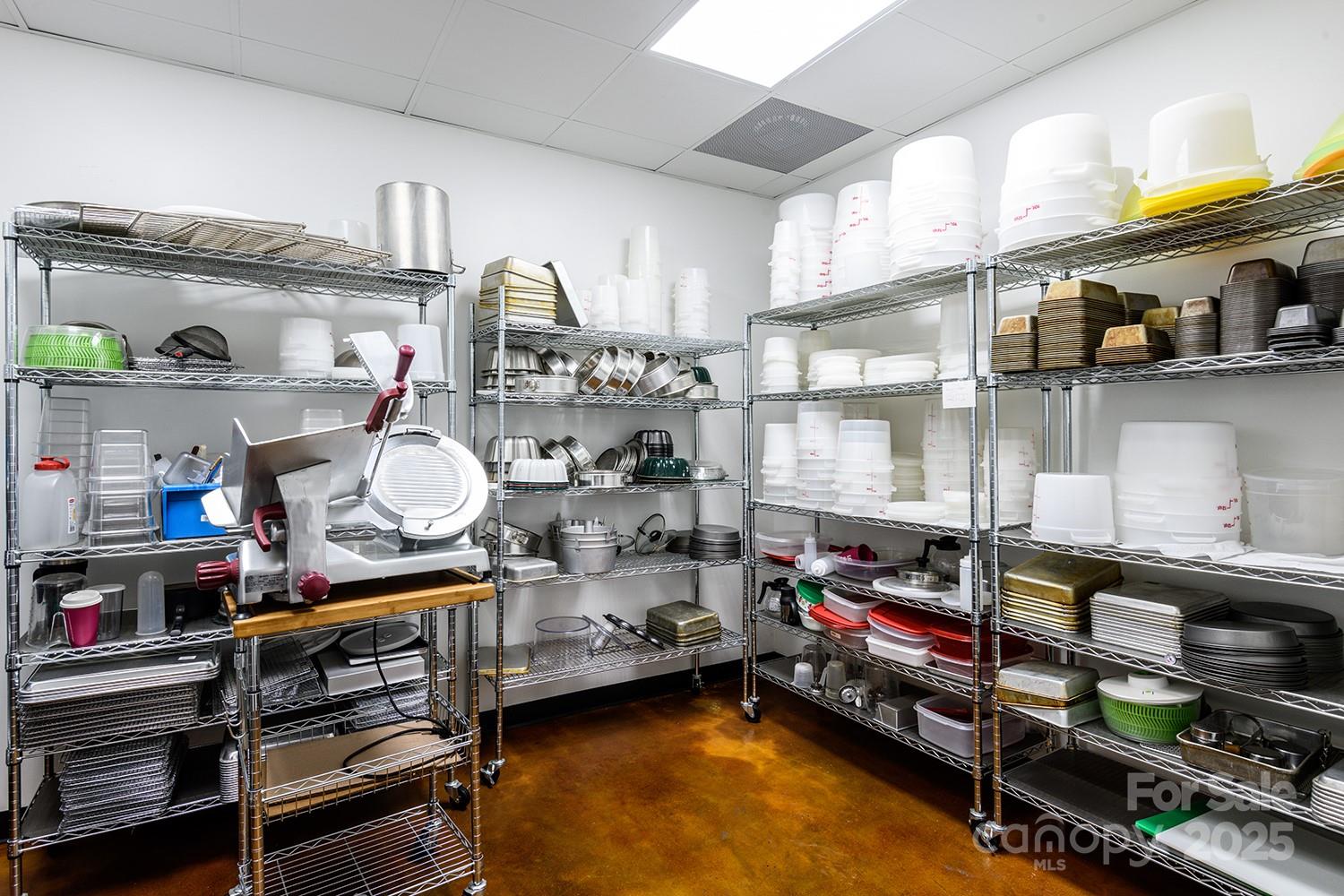 Food/Beverage at 107 Light Street, Lenoir, photo 23 of 35