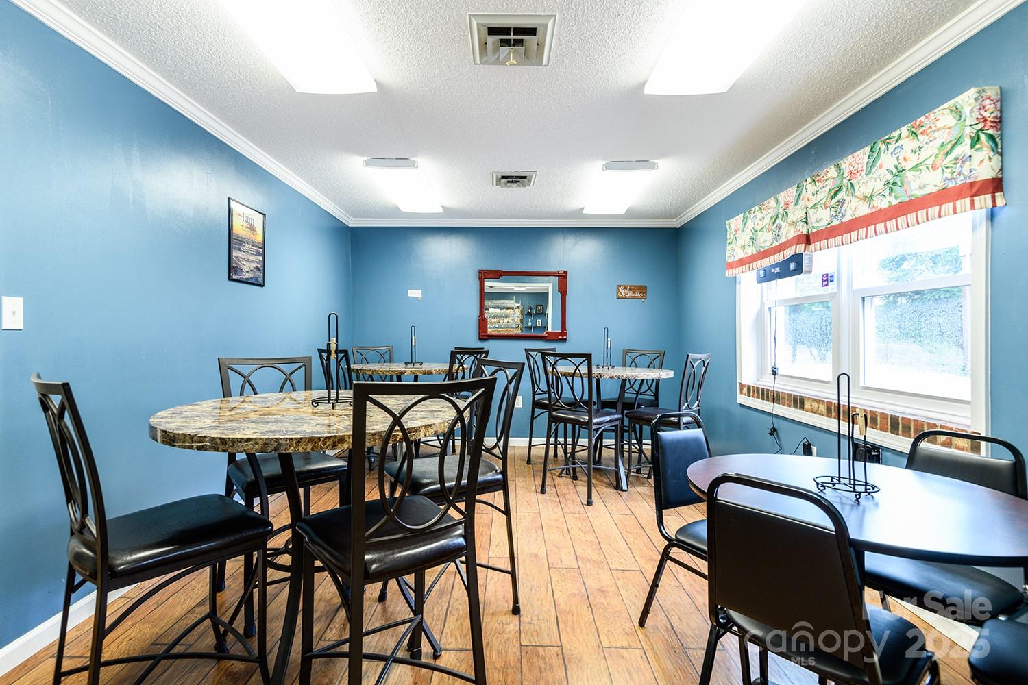 Food/Beverage at 107 Light Street, Lenoir, photo 28 of 35
