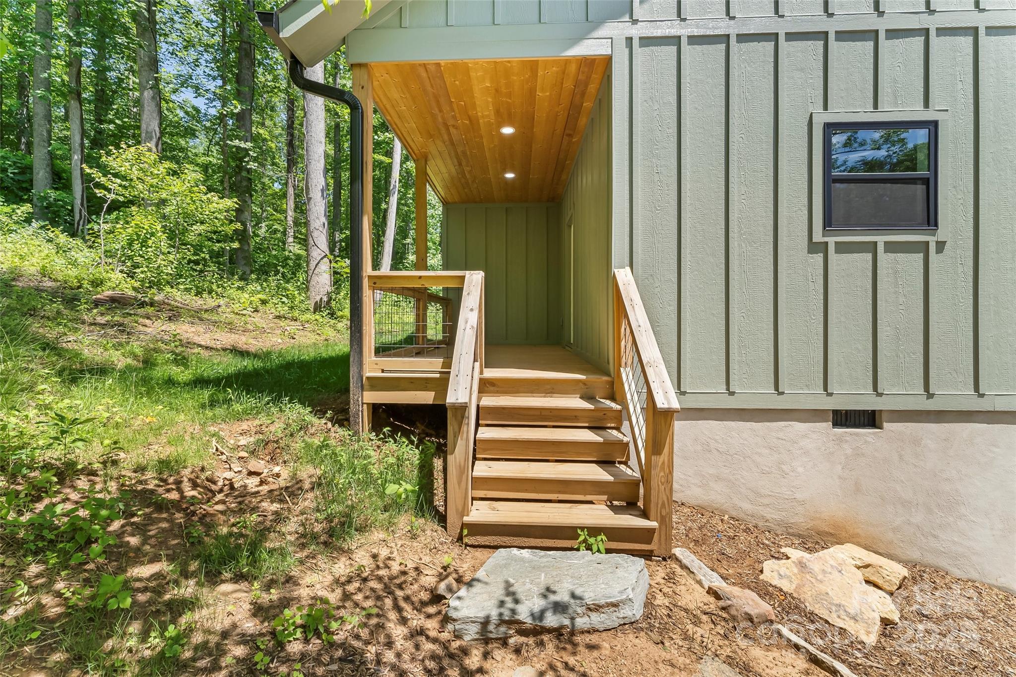 Single Family Residence at 511 Blue Ridge Drive N, Marion, photo 61 of 87