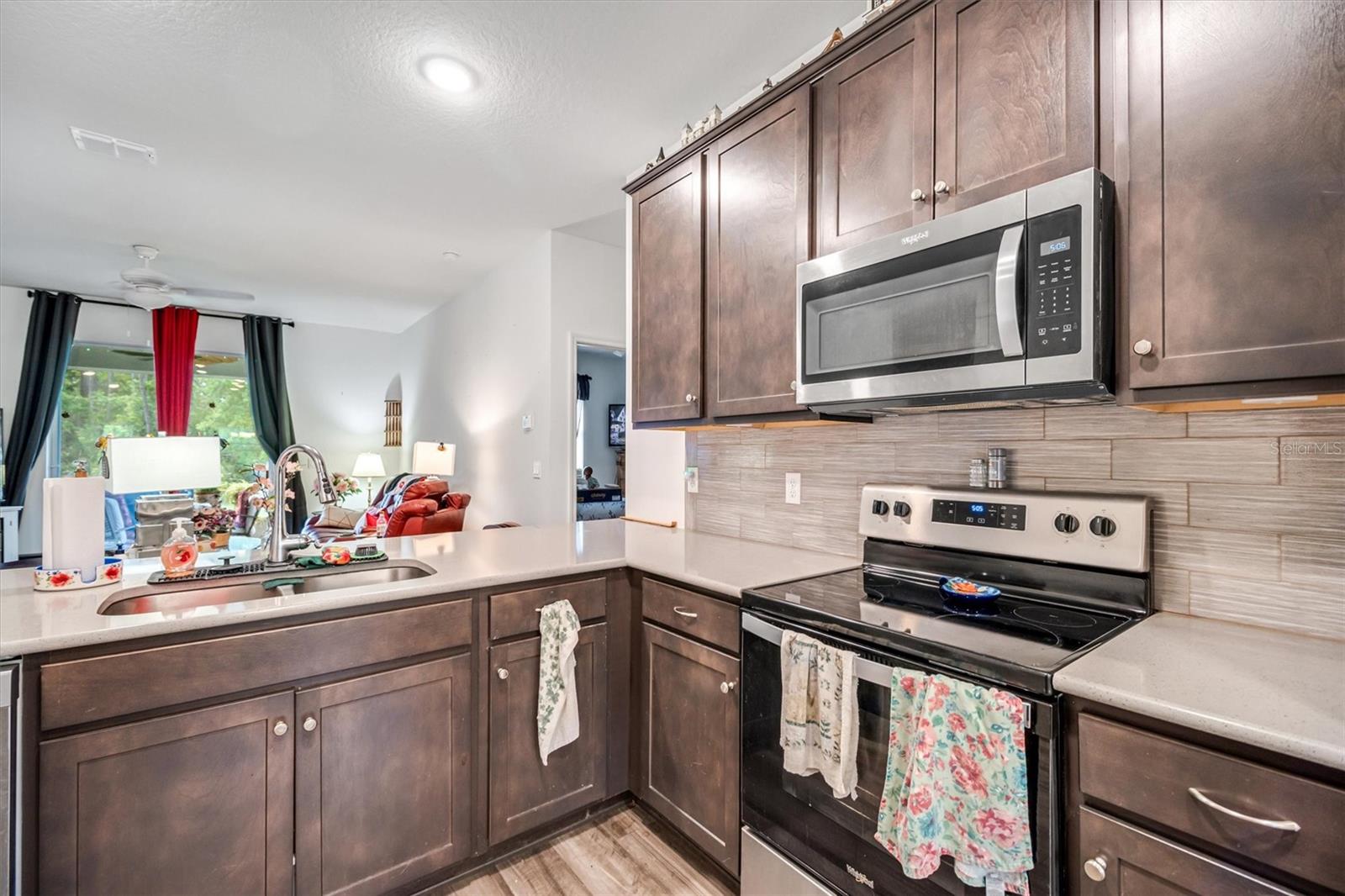 Single Family Residence at 5 BUD HOLLOW DR, PALM COAST, photo 8 of 24