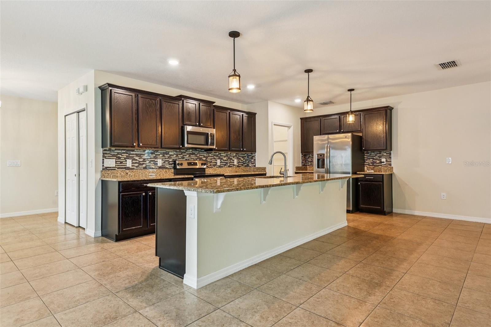 Single Family Residence at 185 HAMLET LOOP, DAVENPORT, photo 9 of 42
