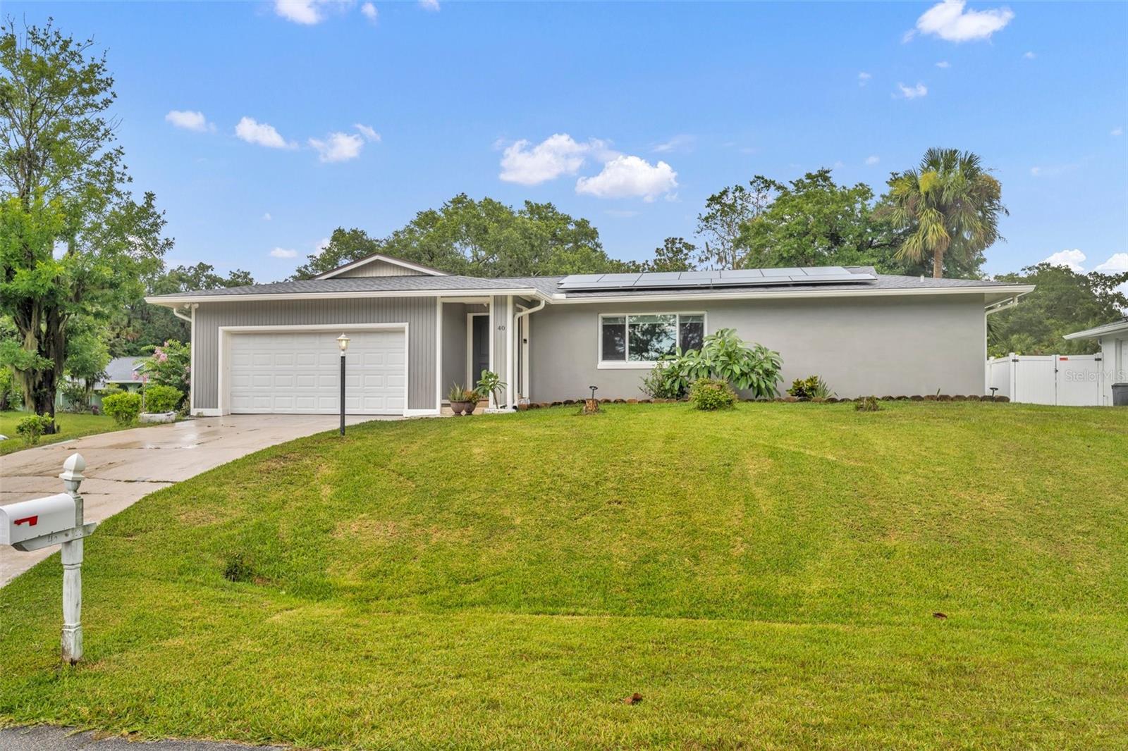 40 BLARE DR