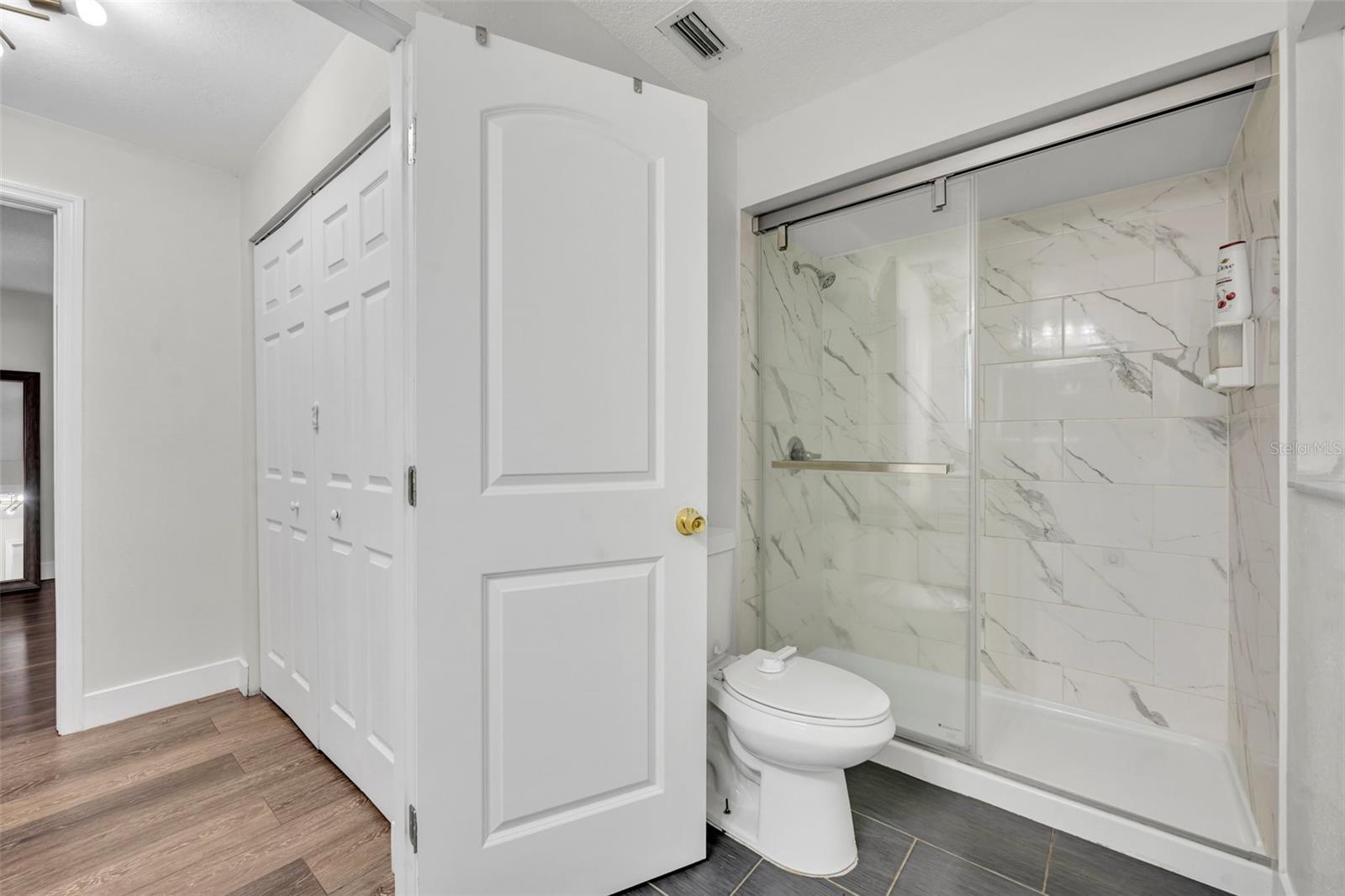 second bathroom - 40 BLARE DR, PALM COAST