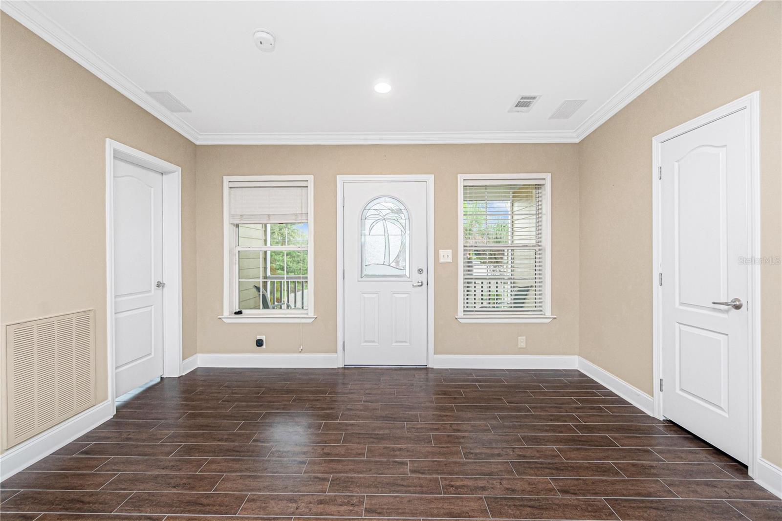 Entry - 9150 PINE COVE DR, ENGLEWOOD