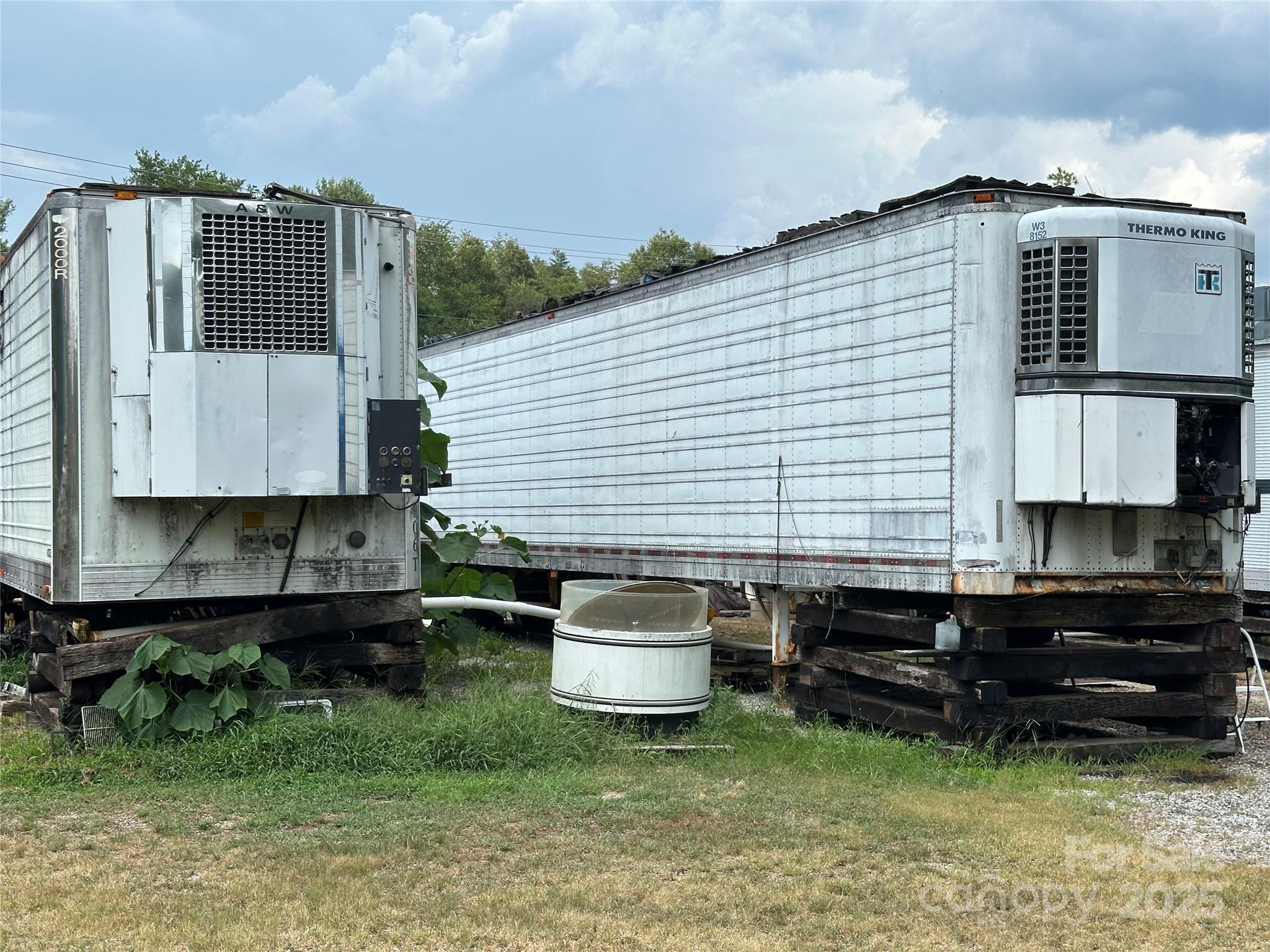 Coolers - 410 E Fleming Drive, Morganton