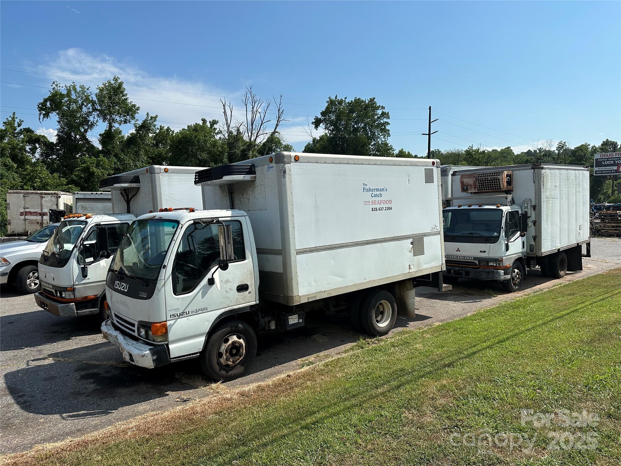 Trucks - 410 E Fleming Drive, Morganton