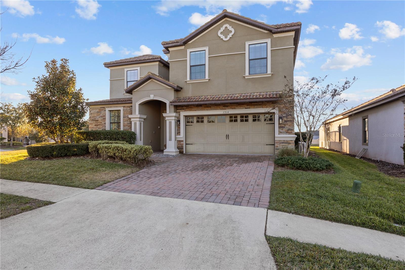 1314 BIRDIE WAY