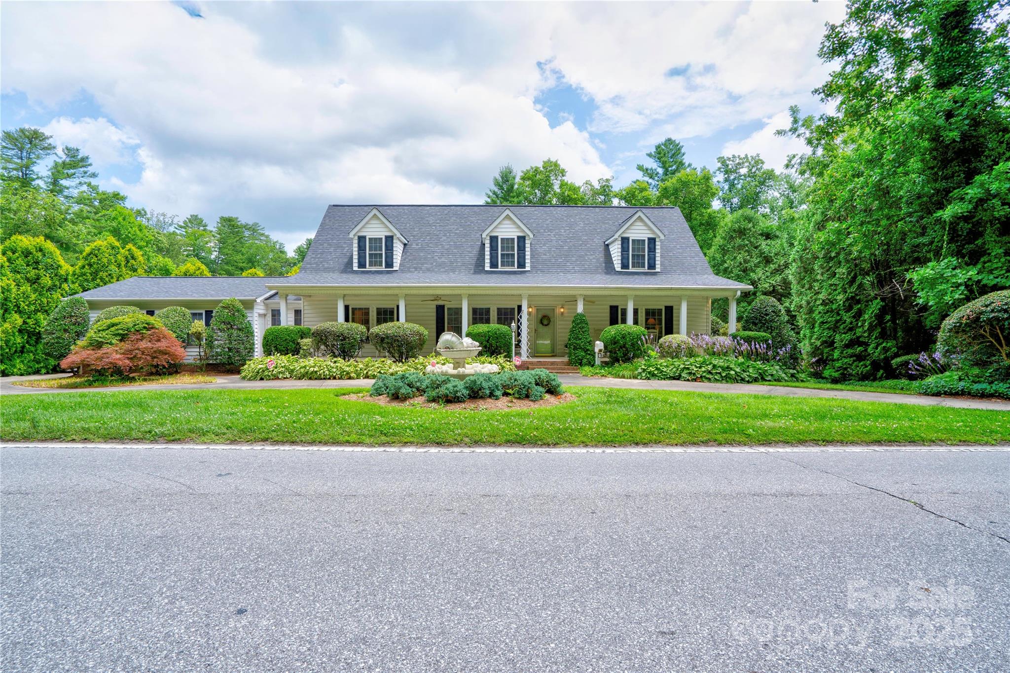 2606 Greenville Highway