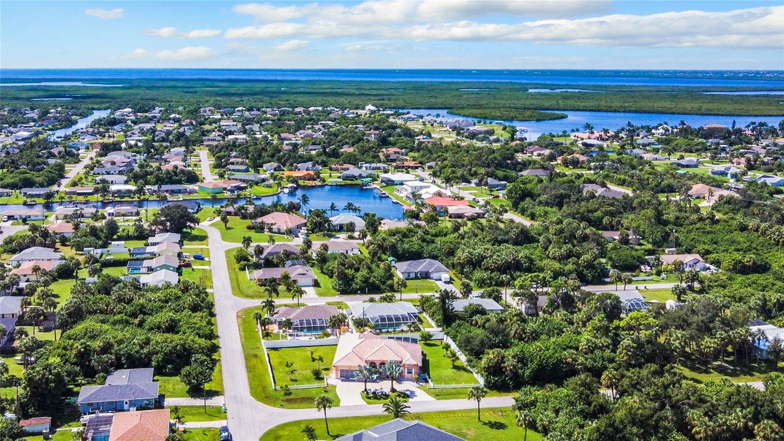 AERIAL VIEW OF THE NEIGHBORHOOD - 18065 WING AVE, PORT CHARLOTTE