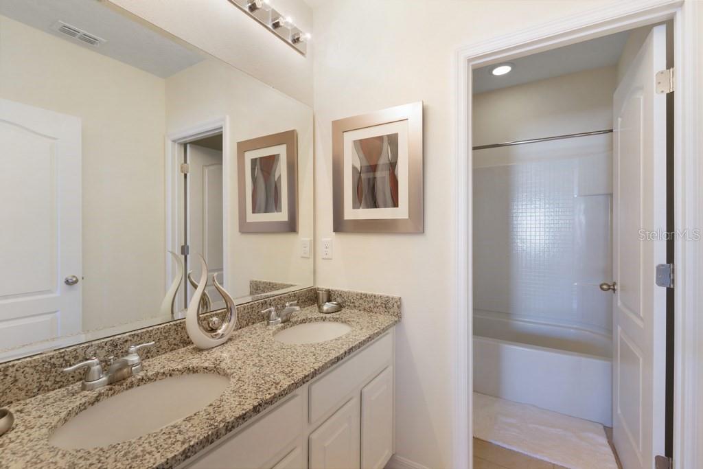 Single Family Residence at 8012 OAK SHADOW CT, DAVENPORT, photo 21 of 34