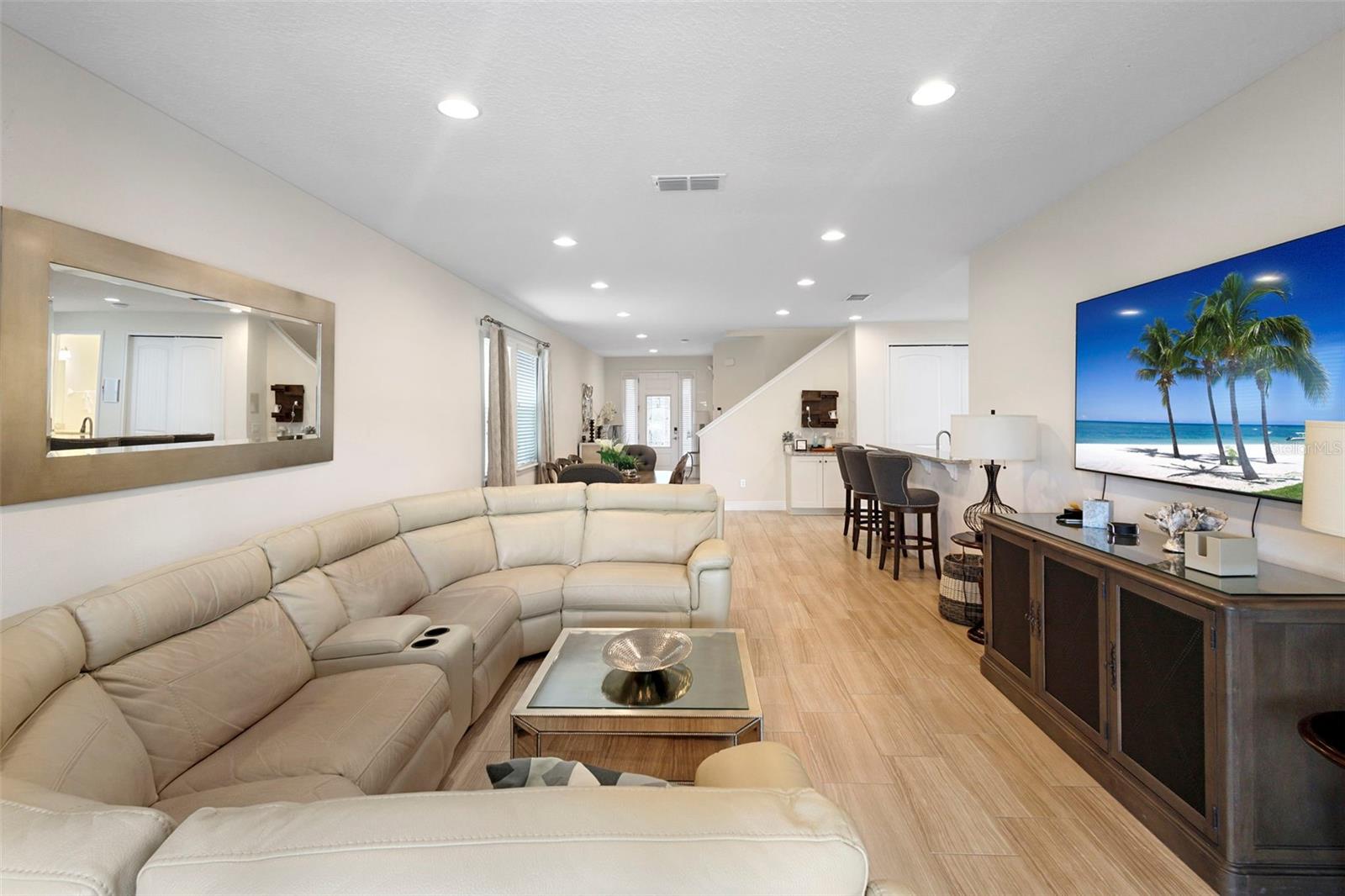 Single Family Residence at 311 PENDANT CT, KISSIMMEE, photo 14 of 64