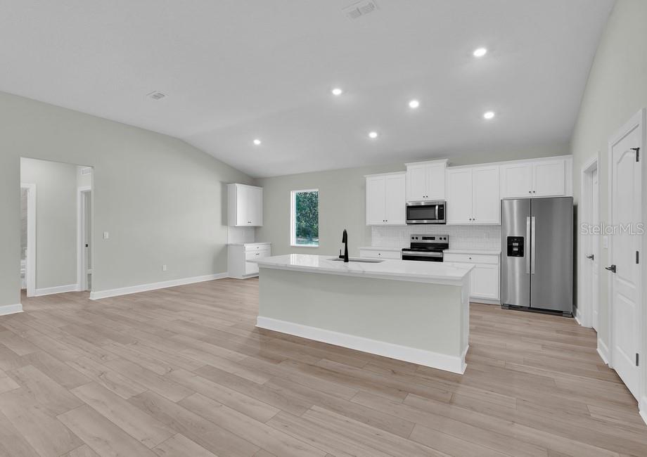 Single Family Residence at 17399 SW 26TH TERRACE RD, OCALA, photo 5 of 18