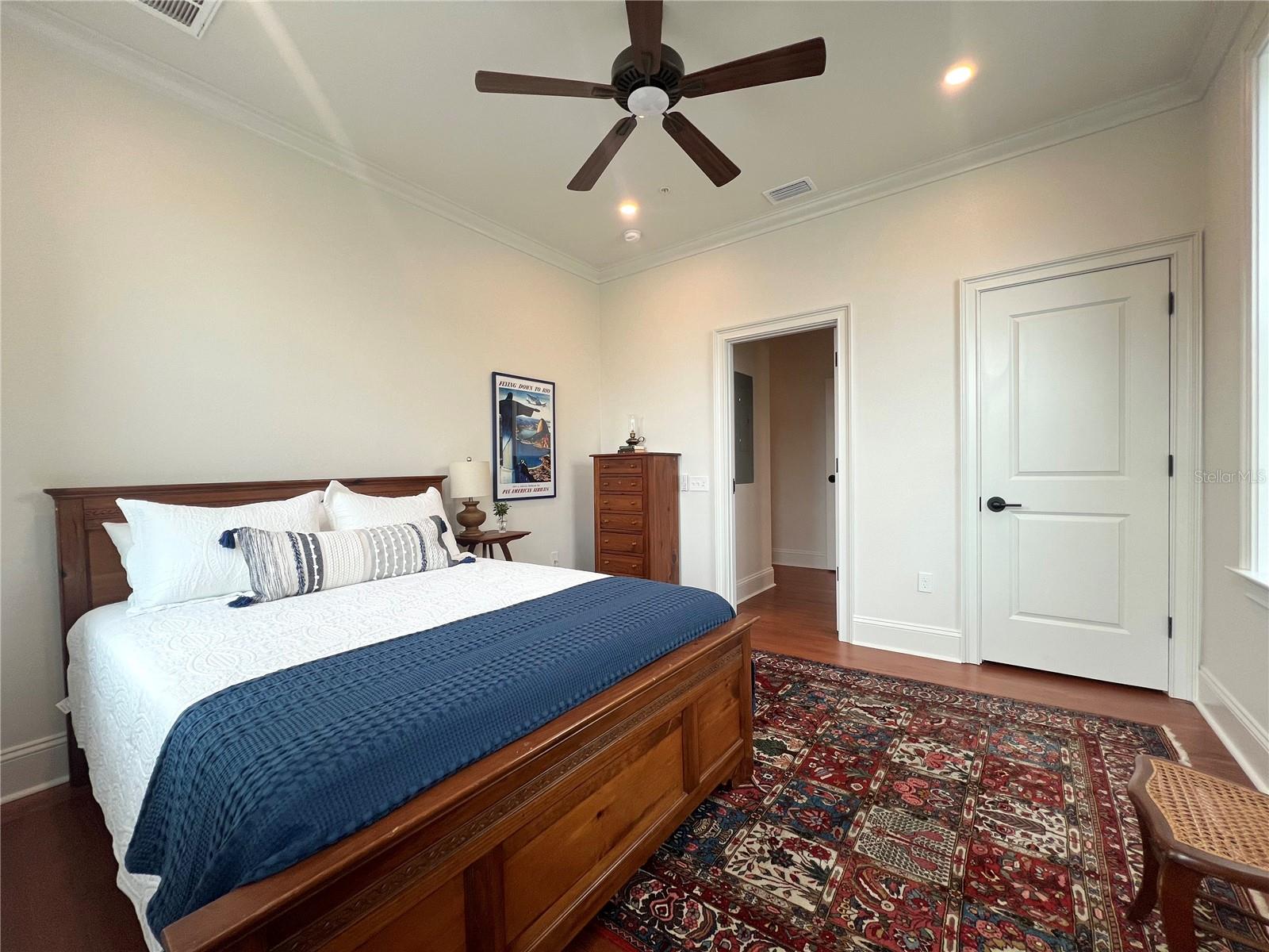 Unit 202 - 244 E PARK AVE, LAKE WALES
