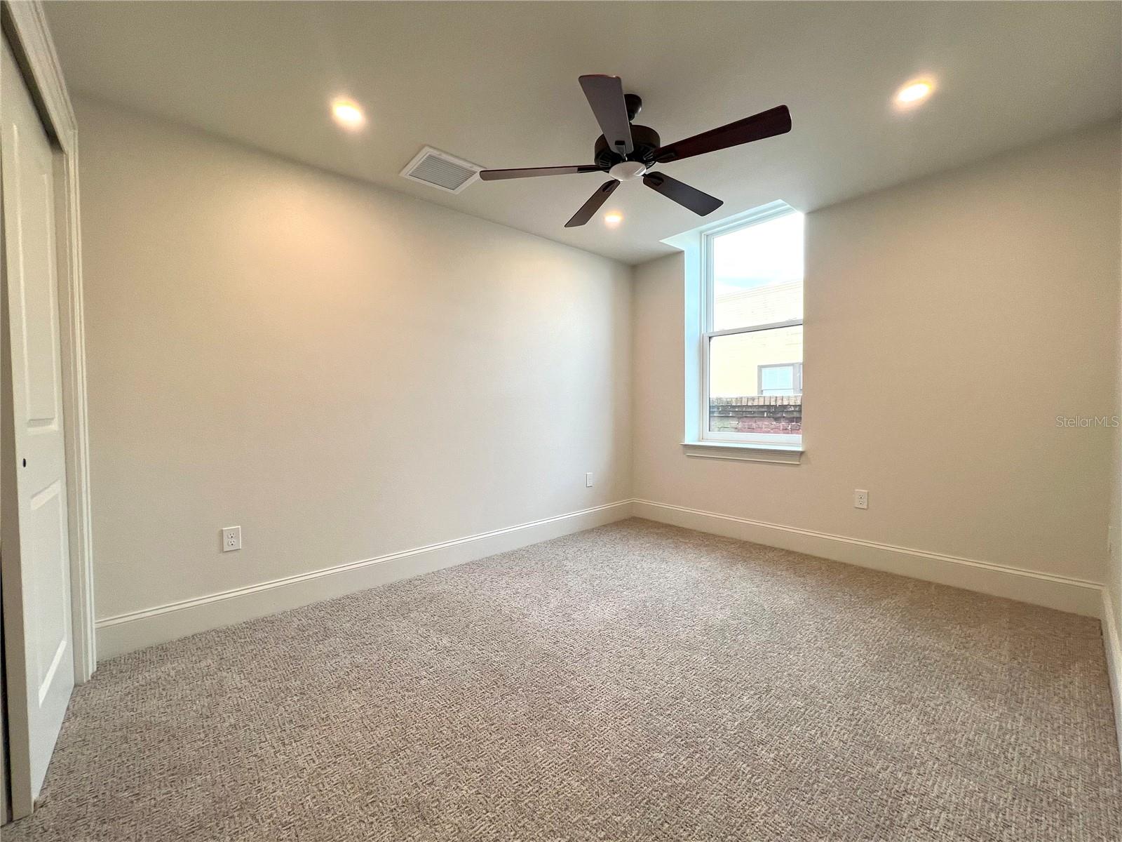 Unit 203 Bedroom - 244 E PARK AVE, LAKE WALES