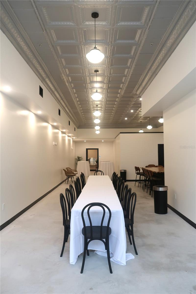 Commercial Space Suite 101 - 244 E PARK AVE, LAKE WALES