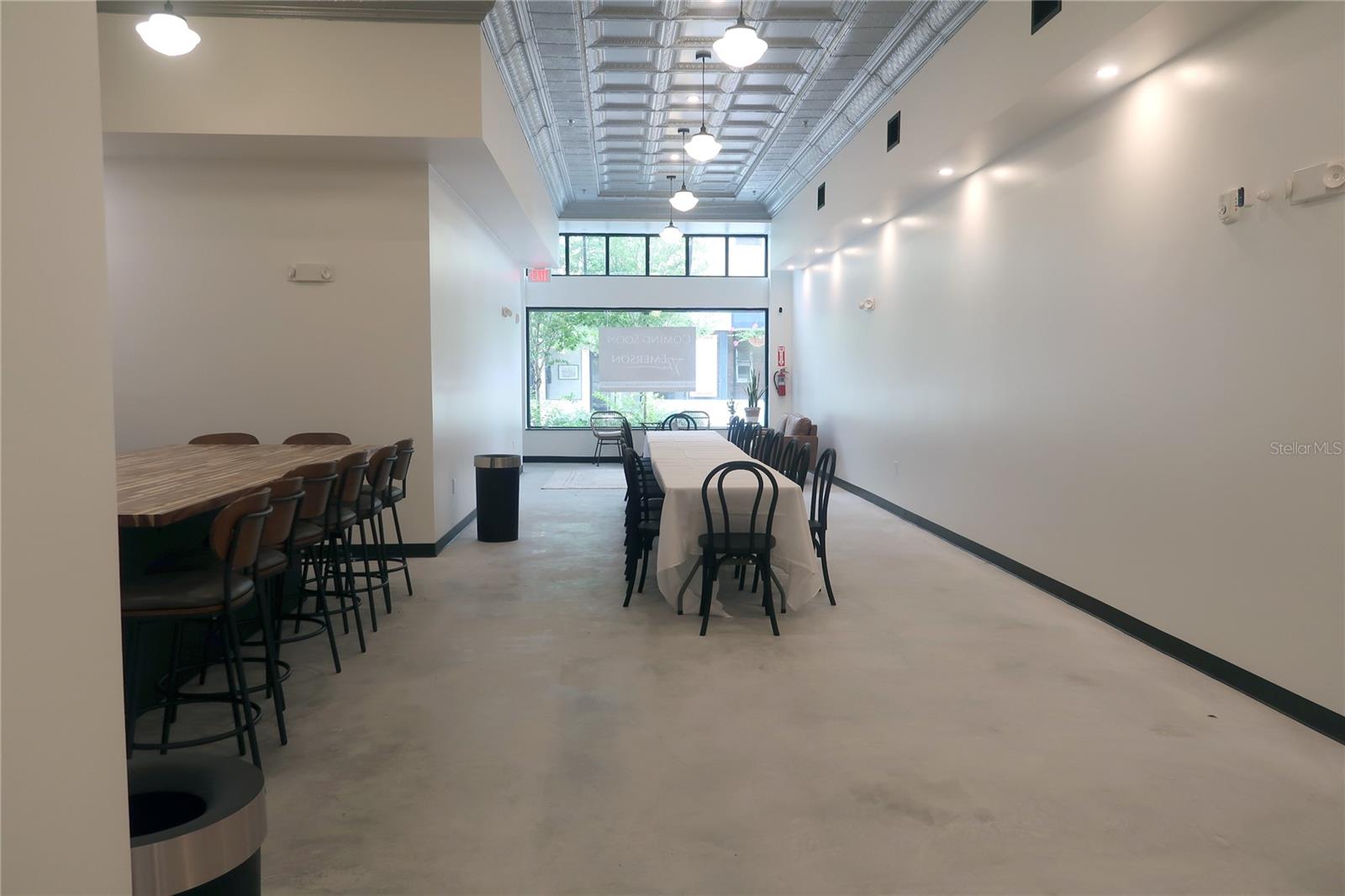 Suite 101 - 244 E PARK AVE, LAKE WALES