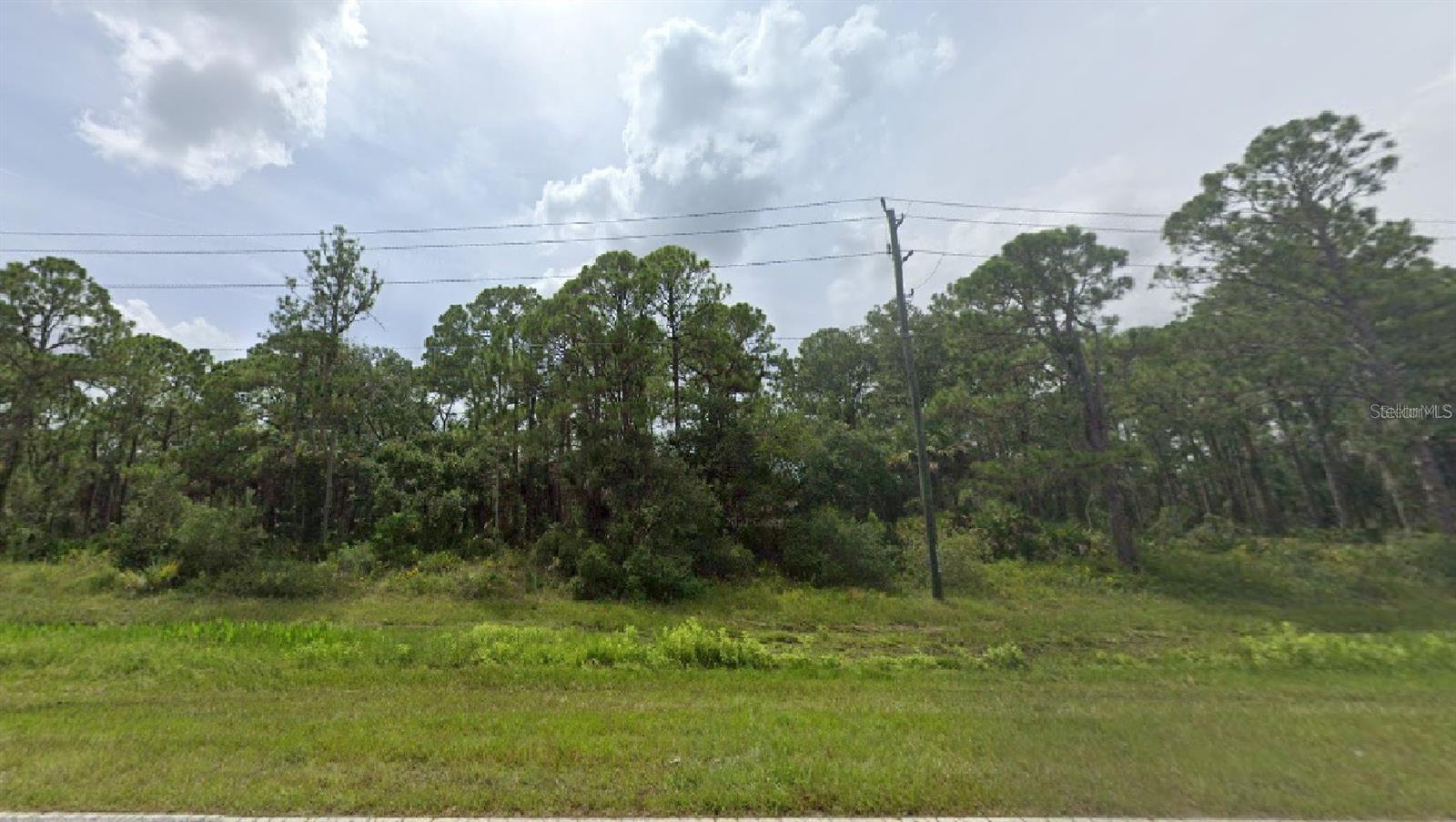 453 BISCAYNE DR