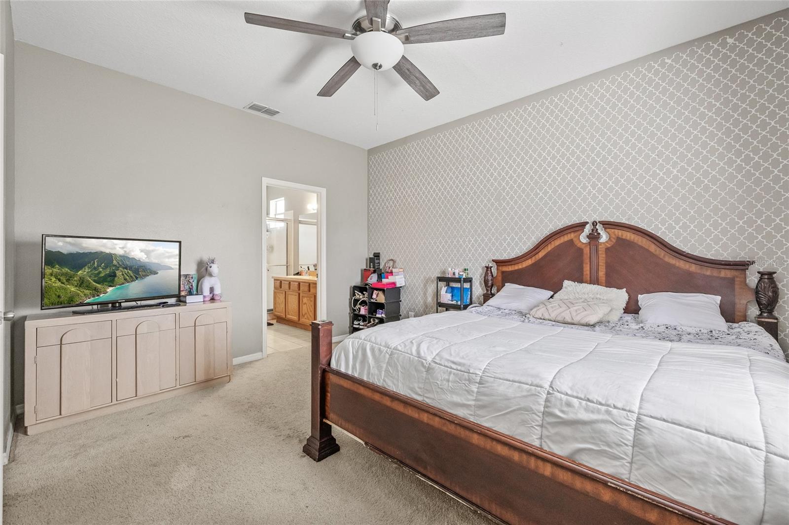 Single Family Residence at 8521 SOUTHERN CHARM CIR, BROOKSVILLE, photo 22 of 44