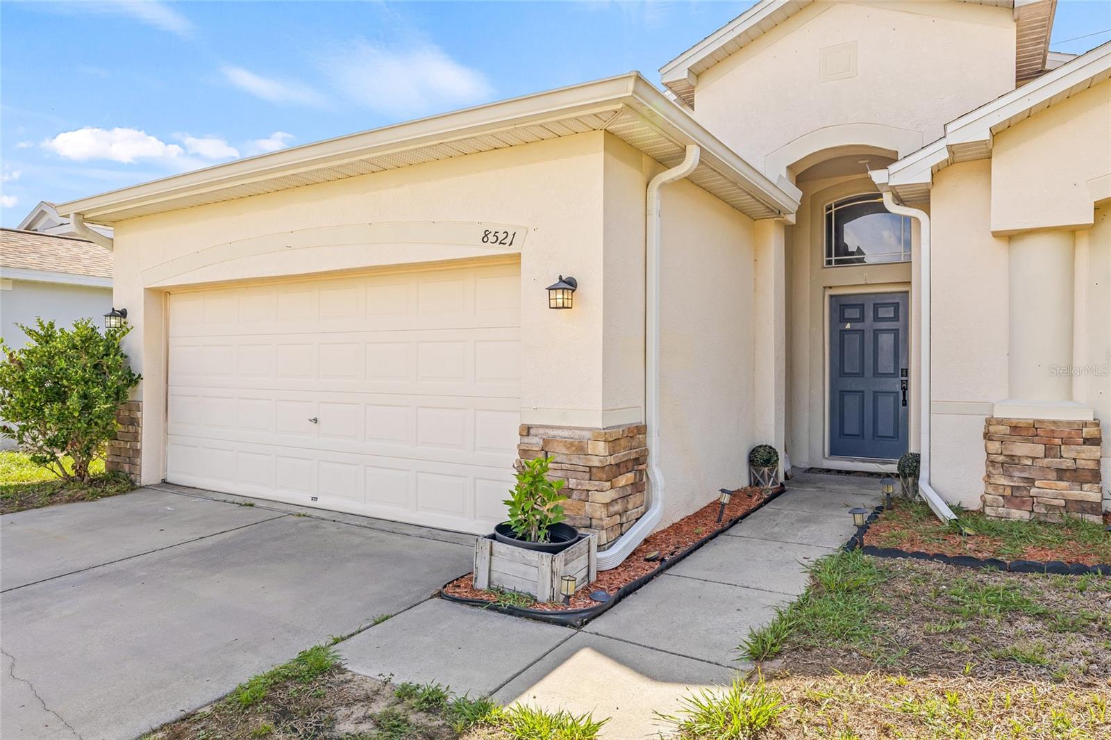Single Family Residence at 8521 SOUTHERN CHARM CIR, BROOKSVILLE, photo 43 of 44