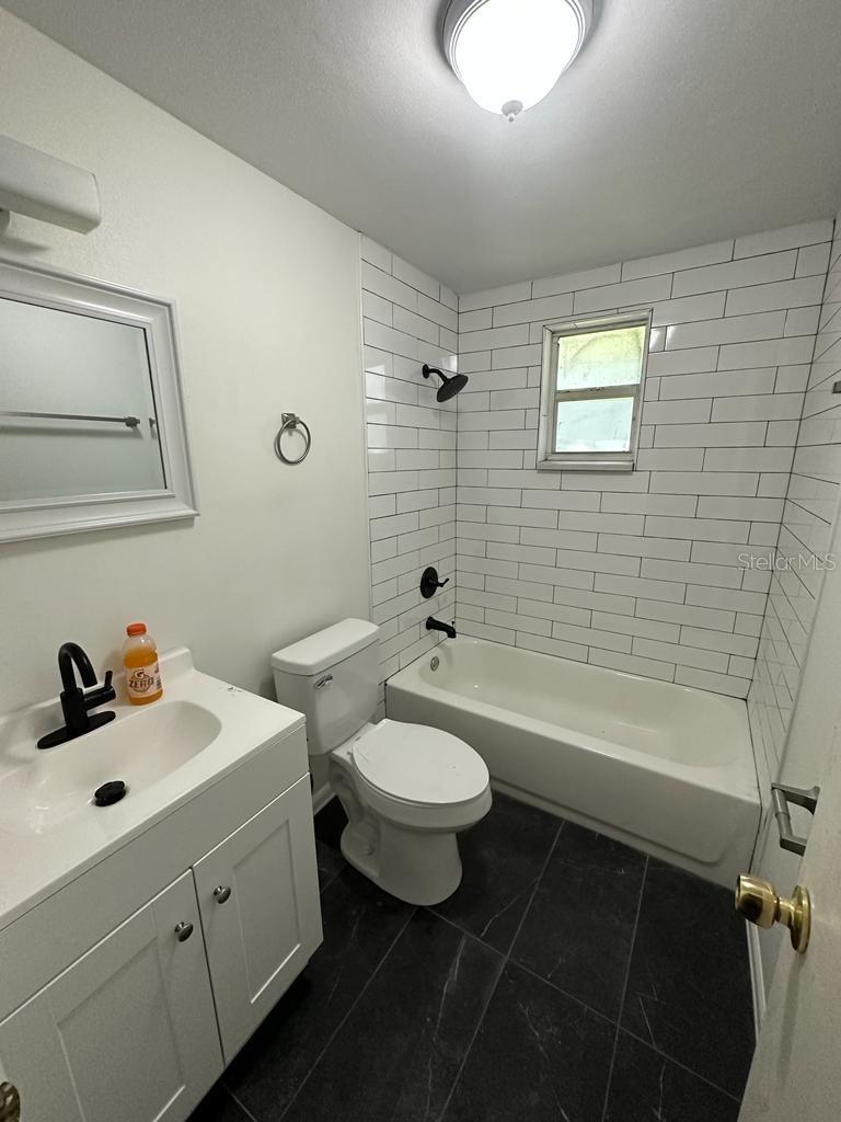 Duplex at 5716 KENWOOD AVE, NEW PORT RICHEY, photo 5 of 22