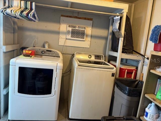 Mobile Home at 29218 HECKLEMAN ST, BROOKSVILLE, photo 3 of 32