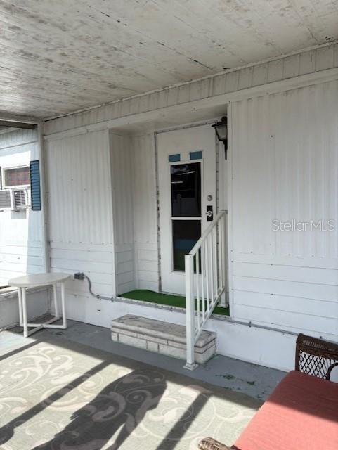 Mobile Home at 29218 HECKLEMAN ST, BROOKSVILLE, photo 5 of 32