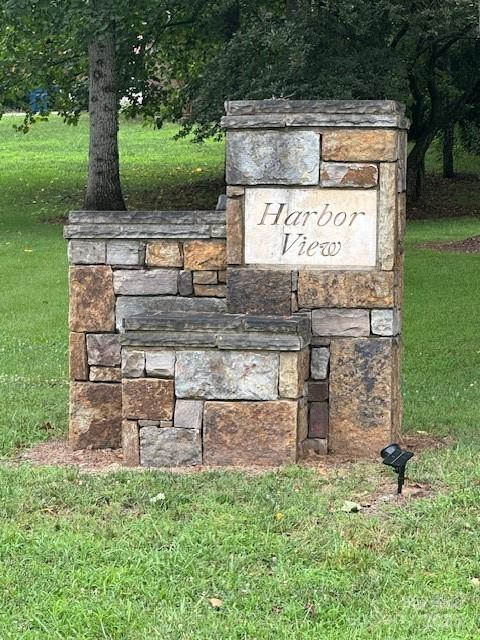 Single Family Residence at 104 Whimbrel Lane, Mooresville, photo 2 of 33