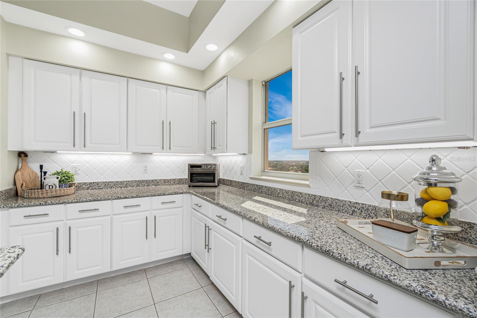 Condominium at 3313 SUNSET KEY CIR #701, PUNTA GORDA, photo 18 of 70