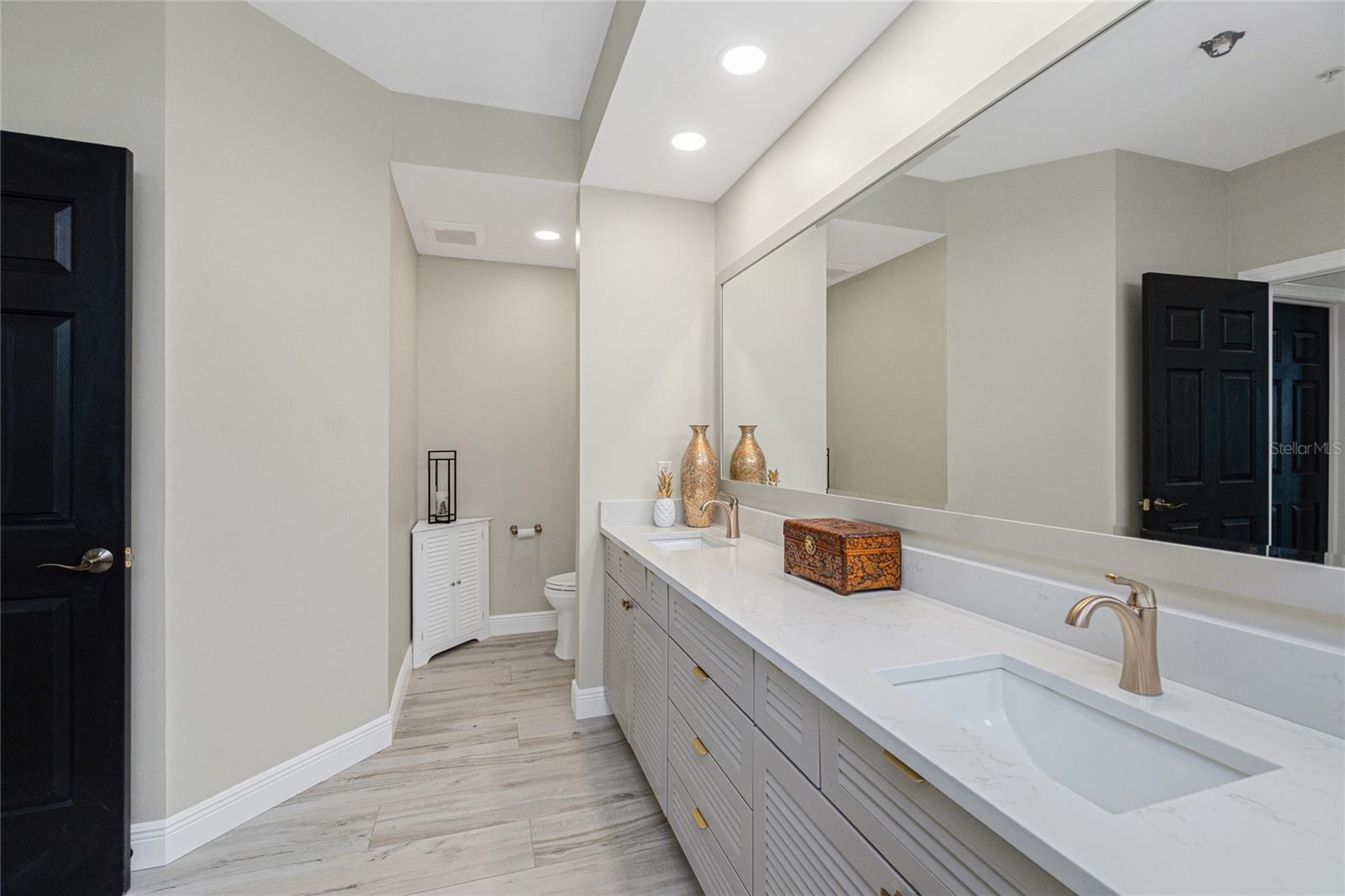 Condominium at 3313 SUNSET KEY CIR #701, PUNTA GORDA, photo 30 of 70