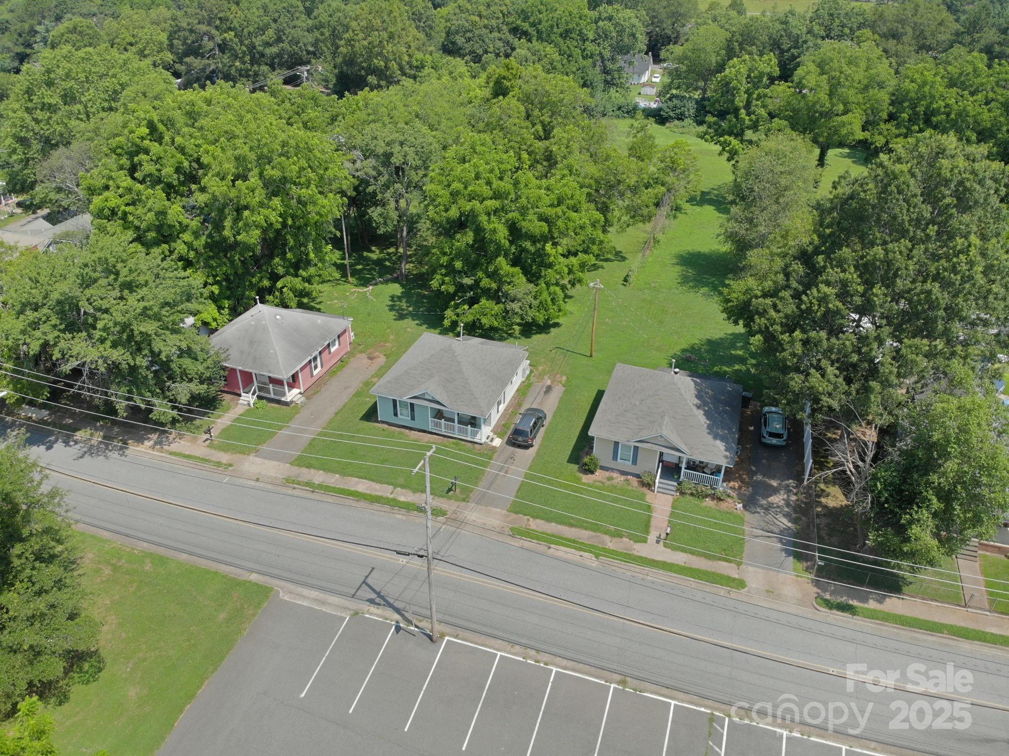 Aerial of Walker St homes and some of the 1.2 Acre Vacant Lot - 605 N Piedmont Avenue, Kings Mountain