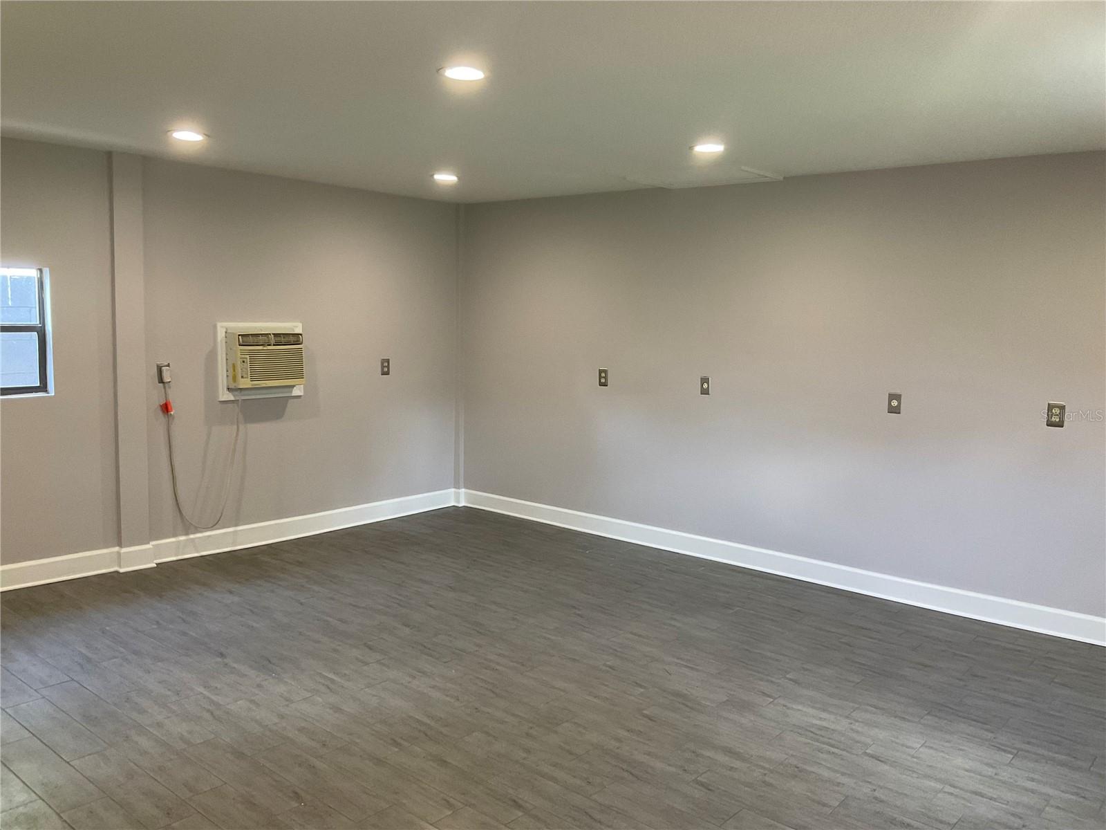 Single Family Residence at 4273 STAFFORD DR, WINTER HAVEN, photo 24 of 35