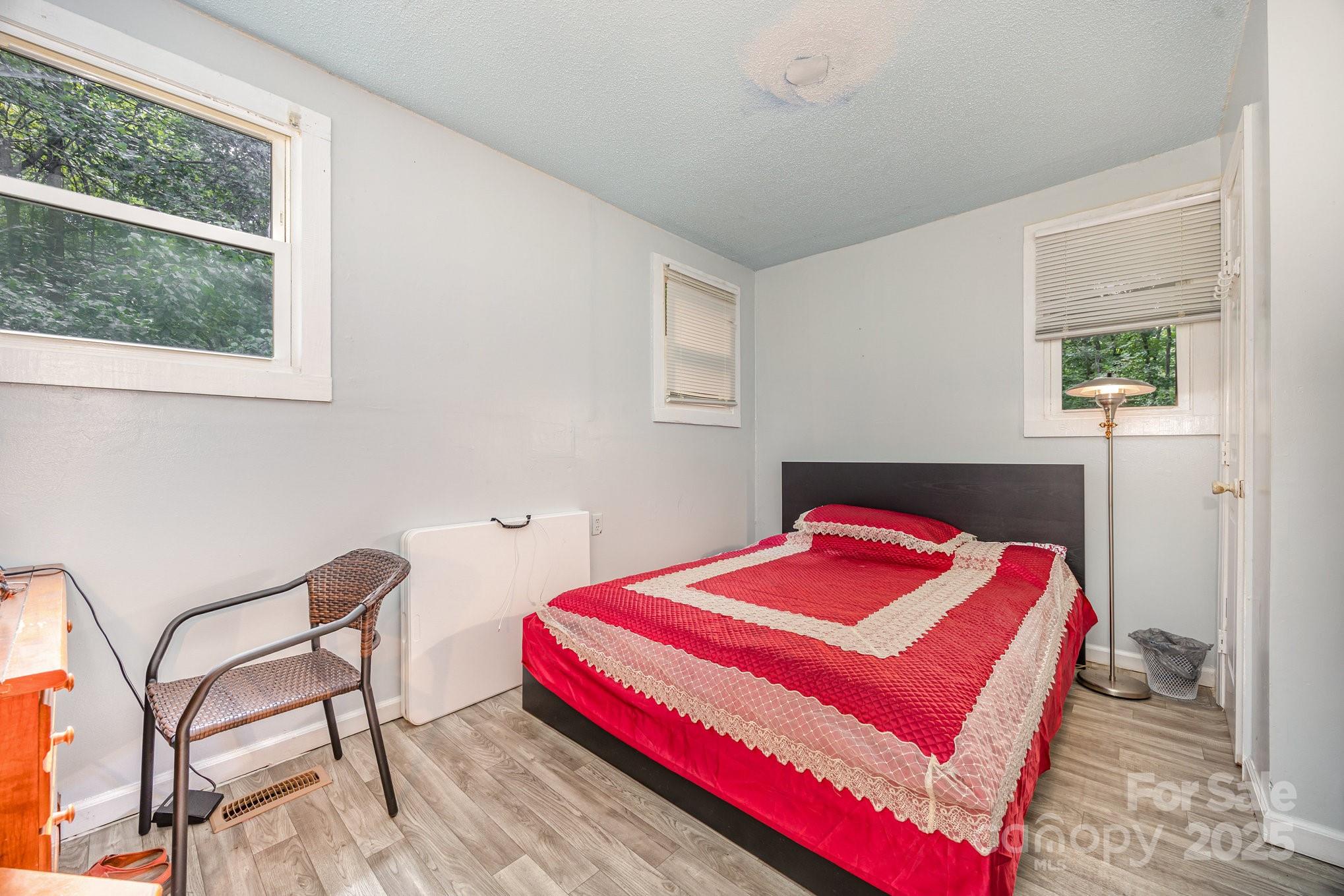 Single Family Residence at 1110 Wall Street, Statesville, photo 14 of 22