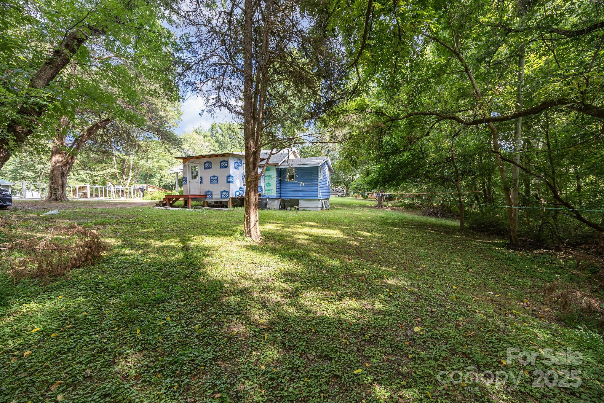 Single Family Residence at 1110 Wall Street, Statesville, photo 22 of 22
