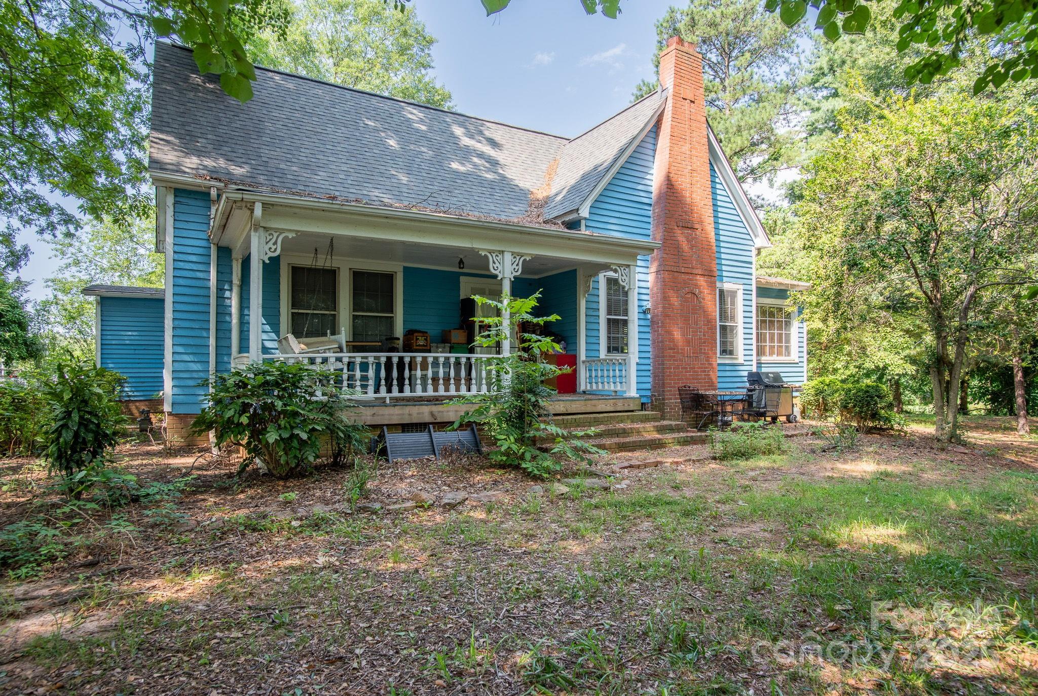109 Fulton St - 605 N Piedmont Avenue, Kings Mountain