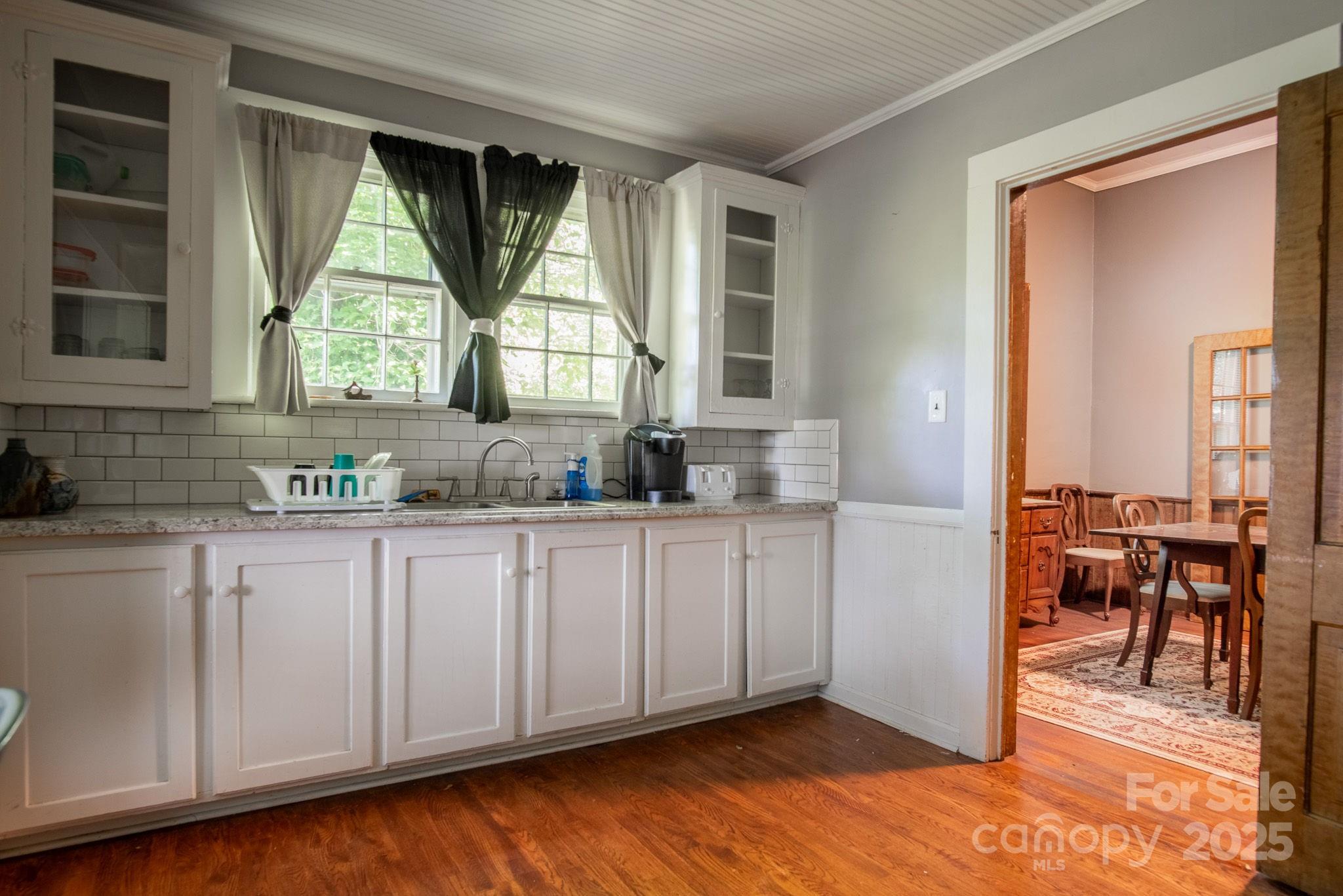 Kitchen - Fulton - 605 N Piedmont Avenue, Kings Mountain