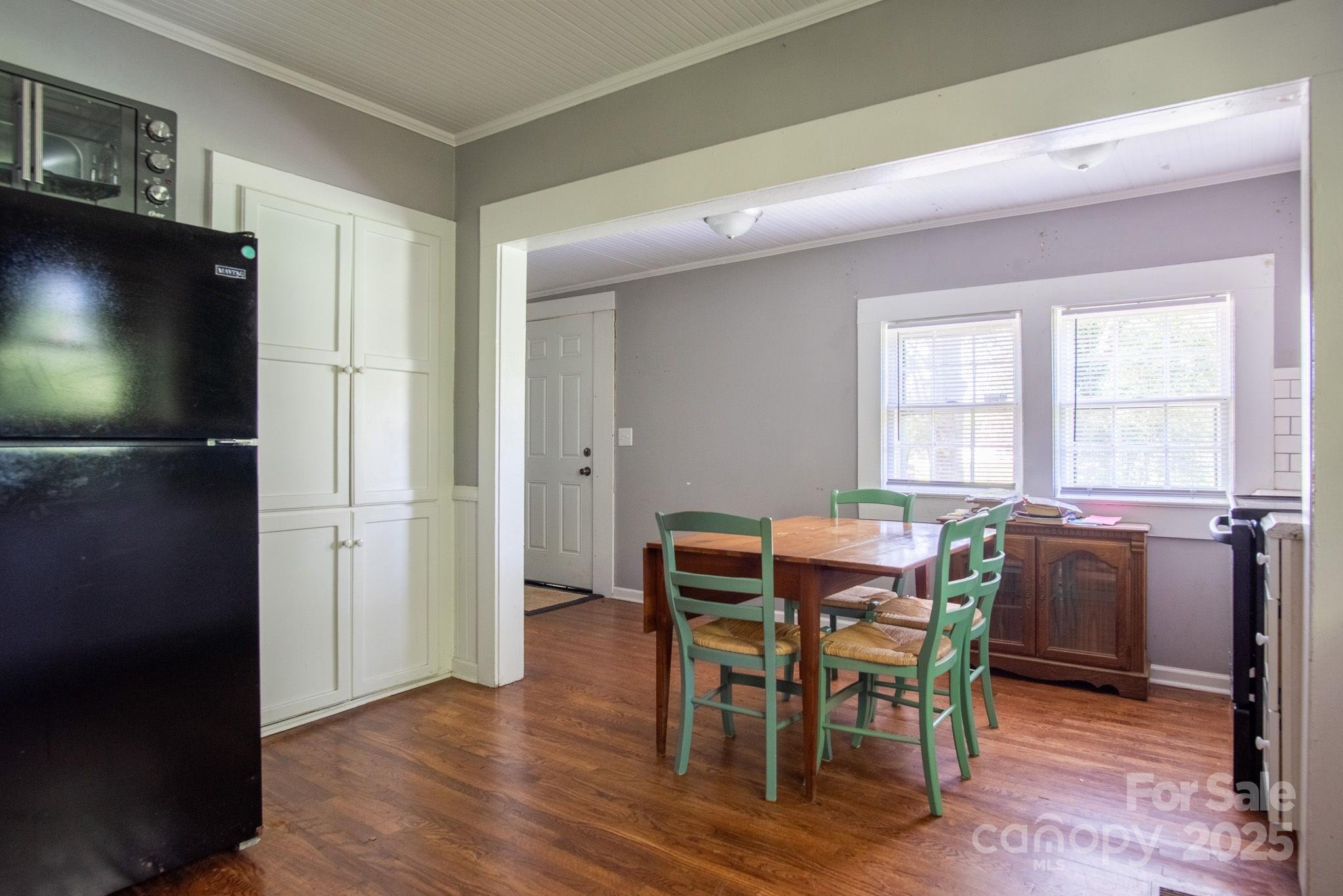Kitchen - Fulton - 605 N Piedmont Avenue, Kings Mountain