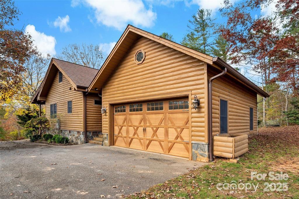 Single Family Residence at 163 Gypsy Mountain Road, Marion, photo 2 of 47
