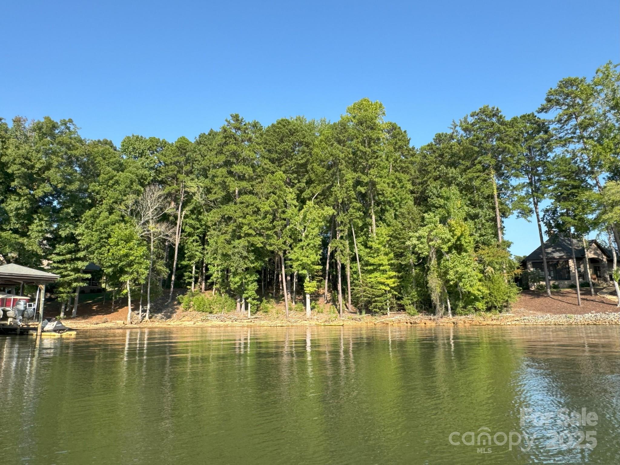 1532 Reflection Pointe Boulevard