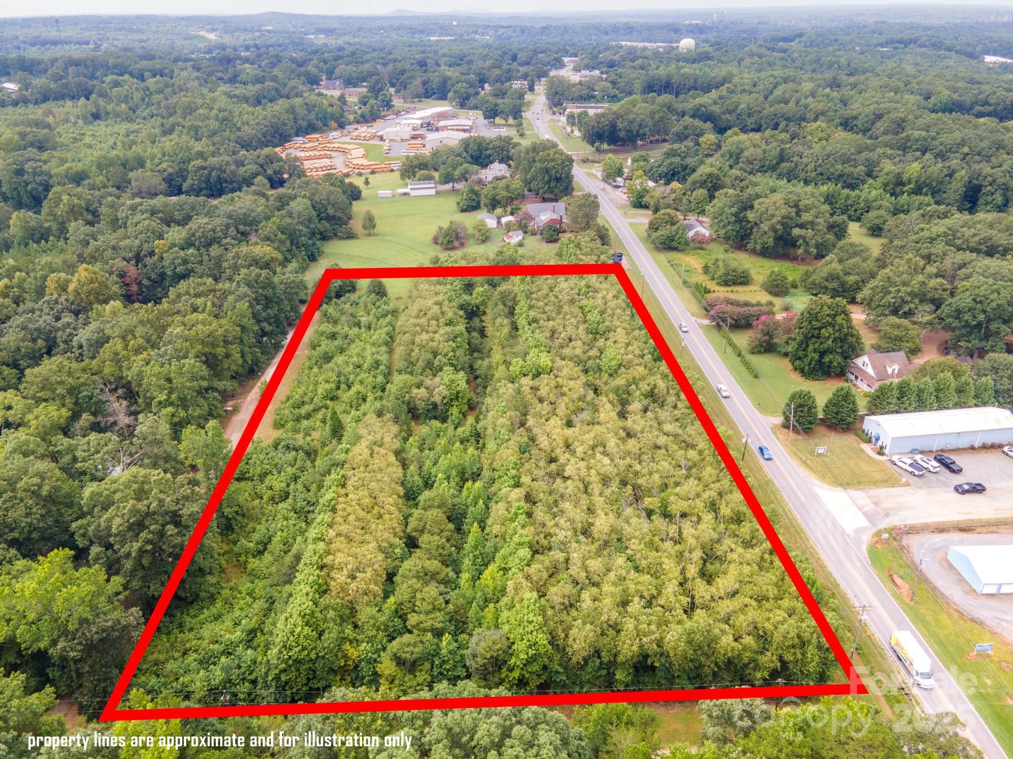Unimproved Commercial at 00 Maiden Highway, Lincolnton, photo 2 of 10