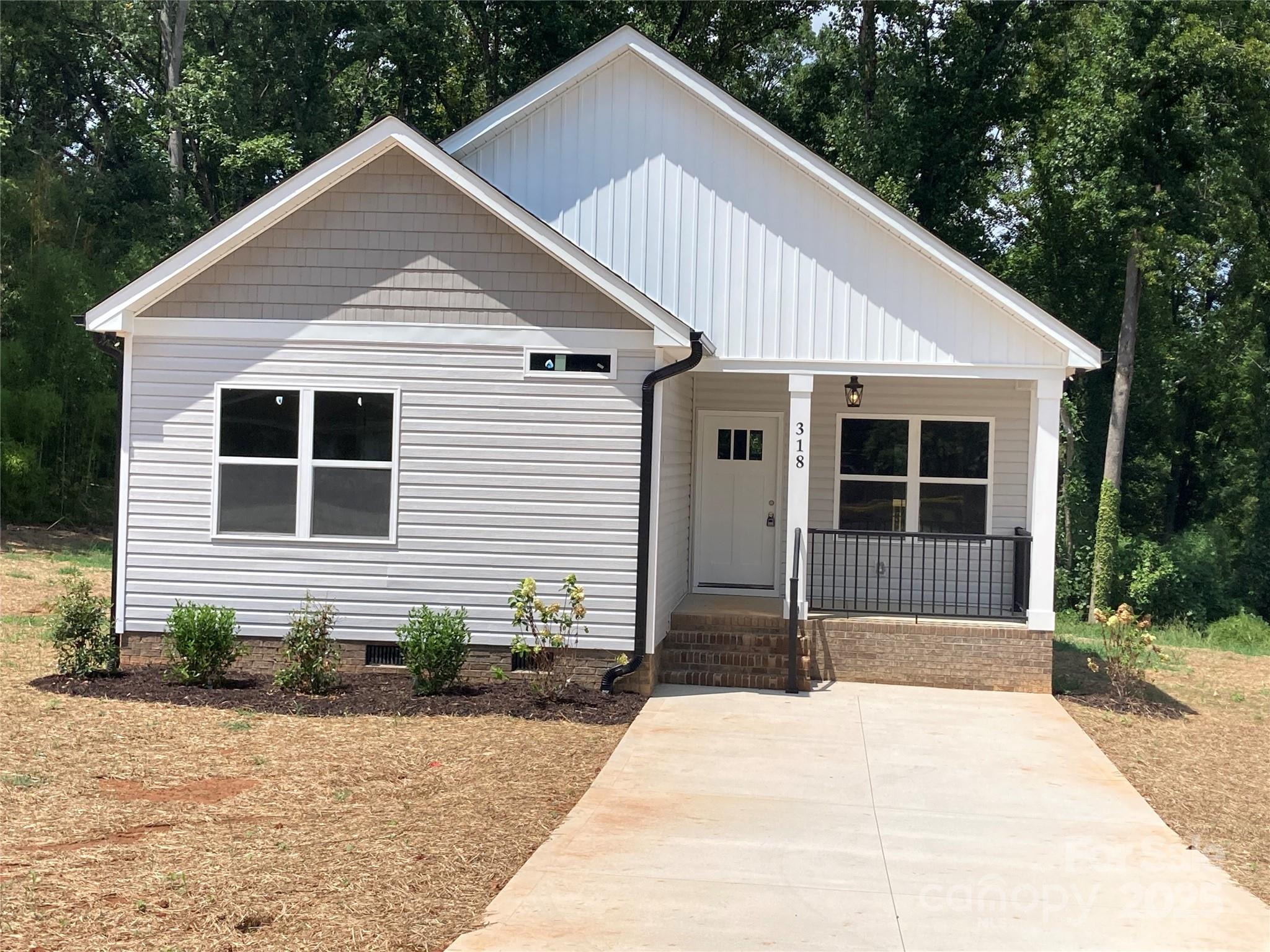 318 Davis Park Road
