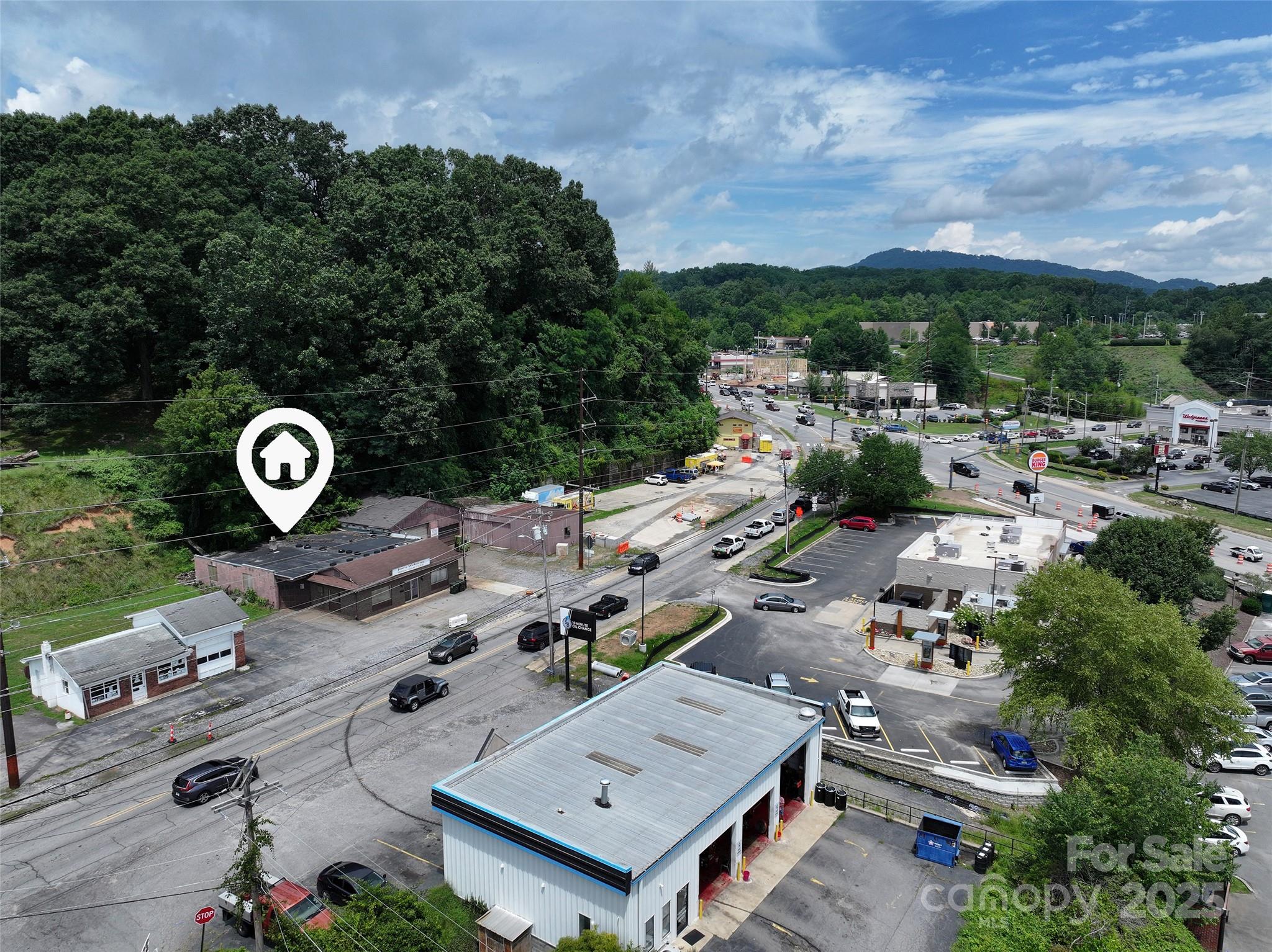 Automotive at 719 Dellwood City Road, Waynesville, photo 4 of 35