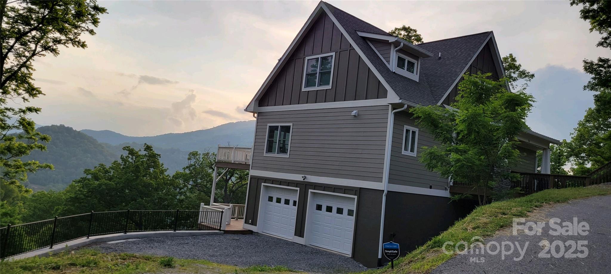 Another home in upper portion of PJC - 27 Prestige Point, Waynesville