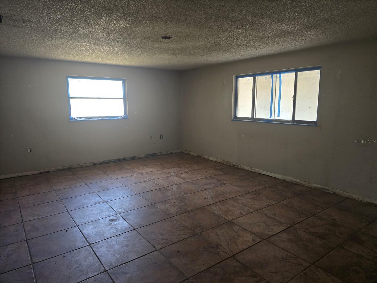 Single Family Residence at 6124 11TH ST, ZEPHYRHILLS, photo 11 of 13