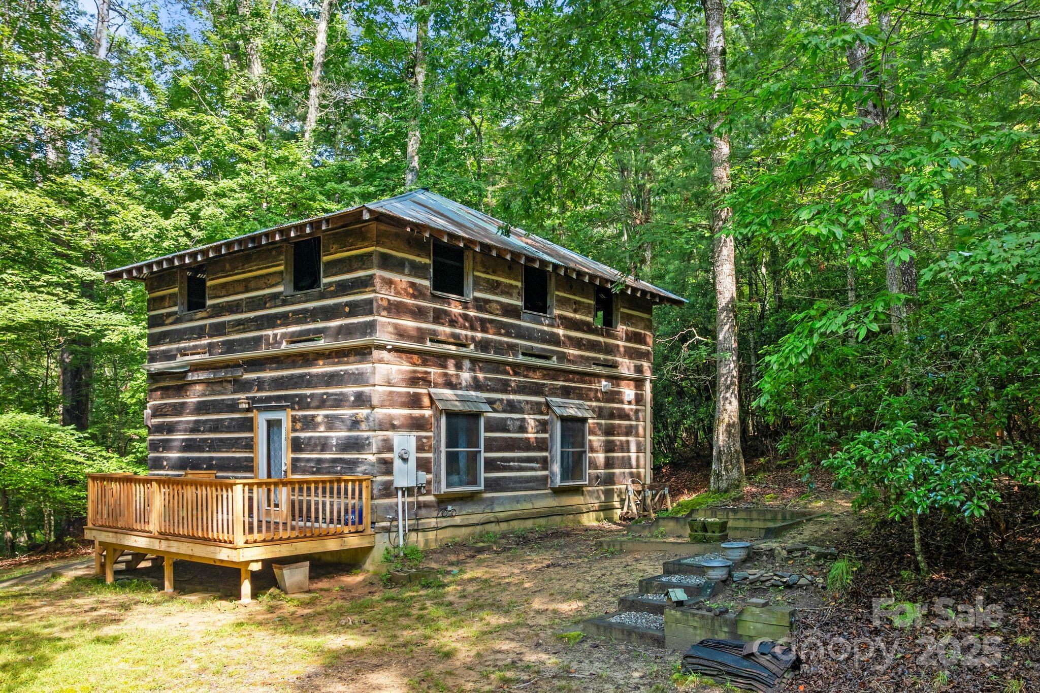 118 Blossom Road