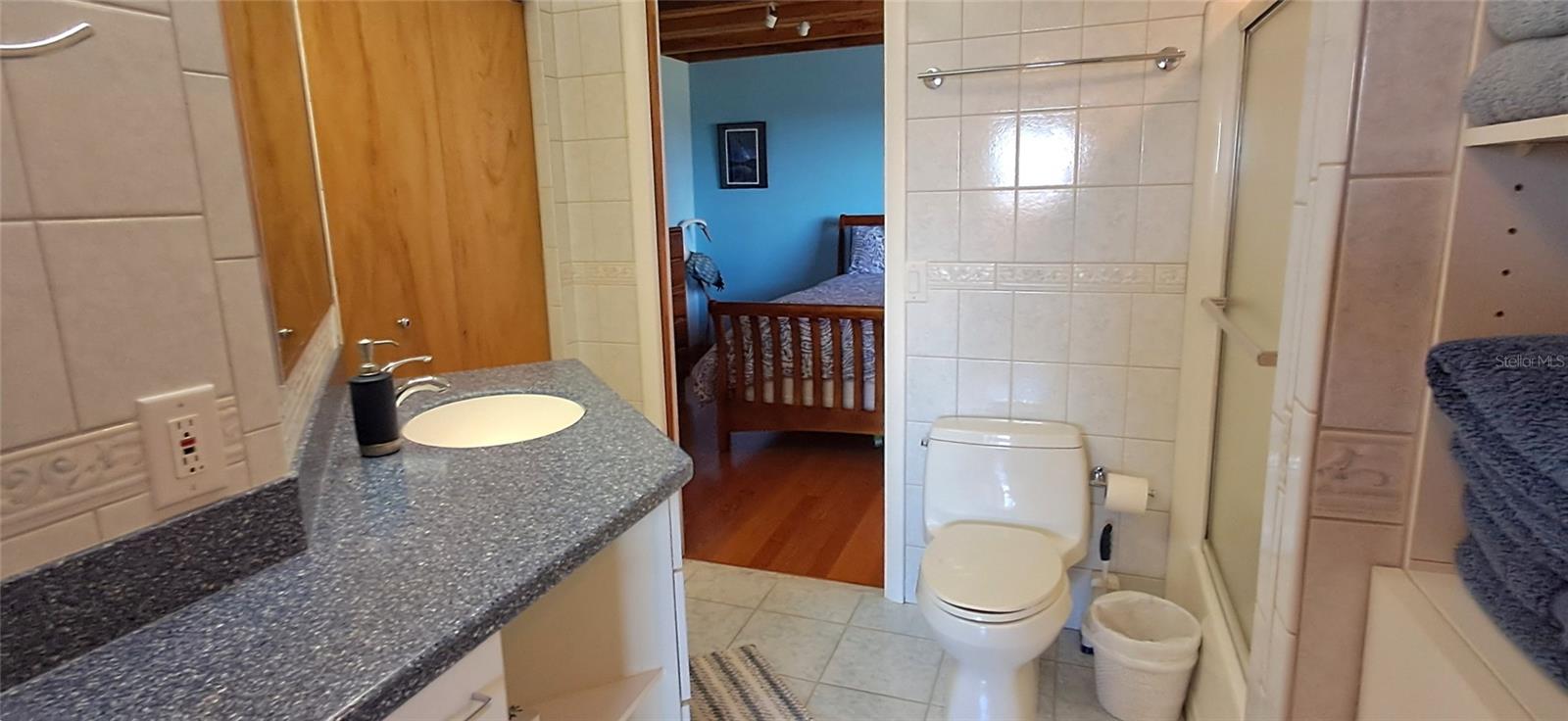 2nd Floor Guest Bathroom - 2741 EDWARDS RD, HAINES CITY