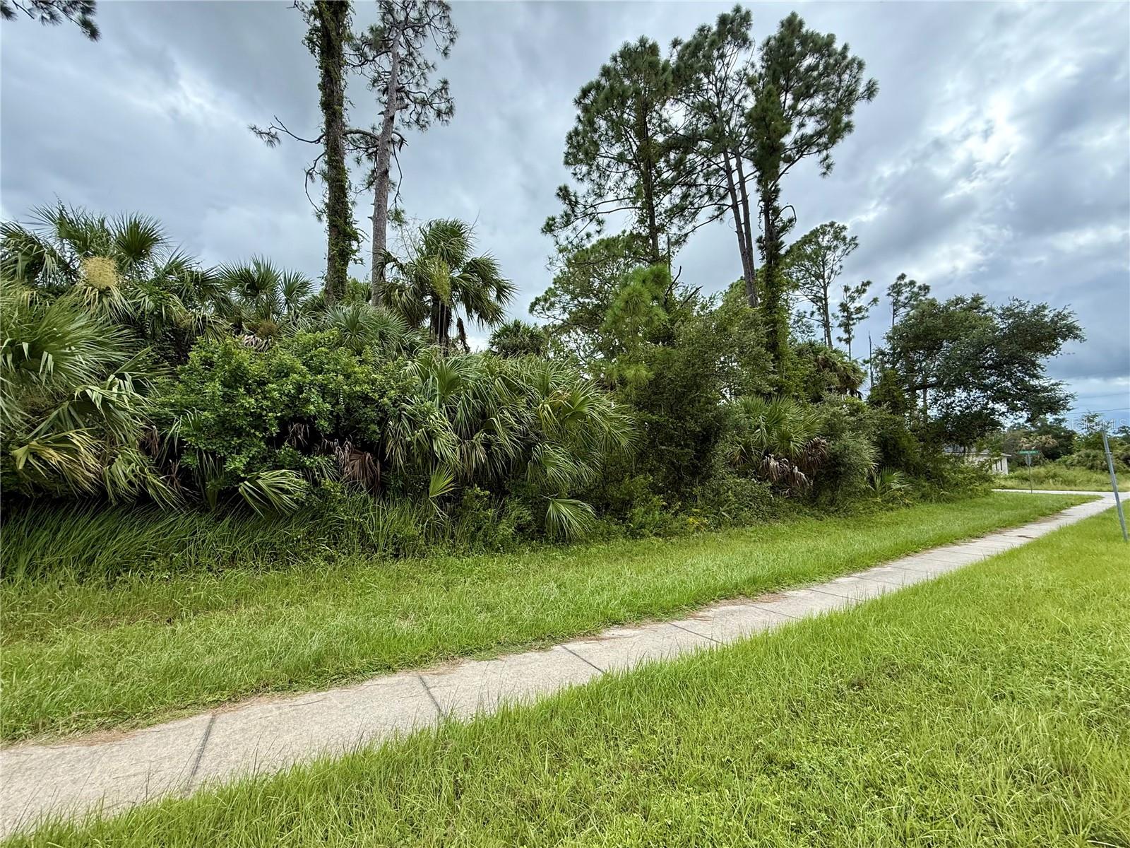 Land at NORDENDALE BLVD, NORTH PORT, photo 3 of 8